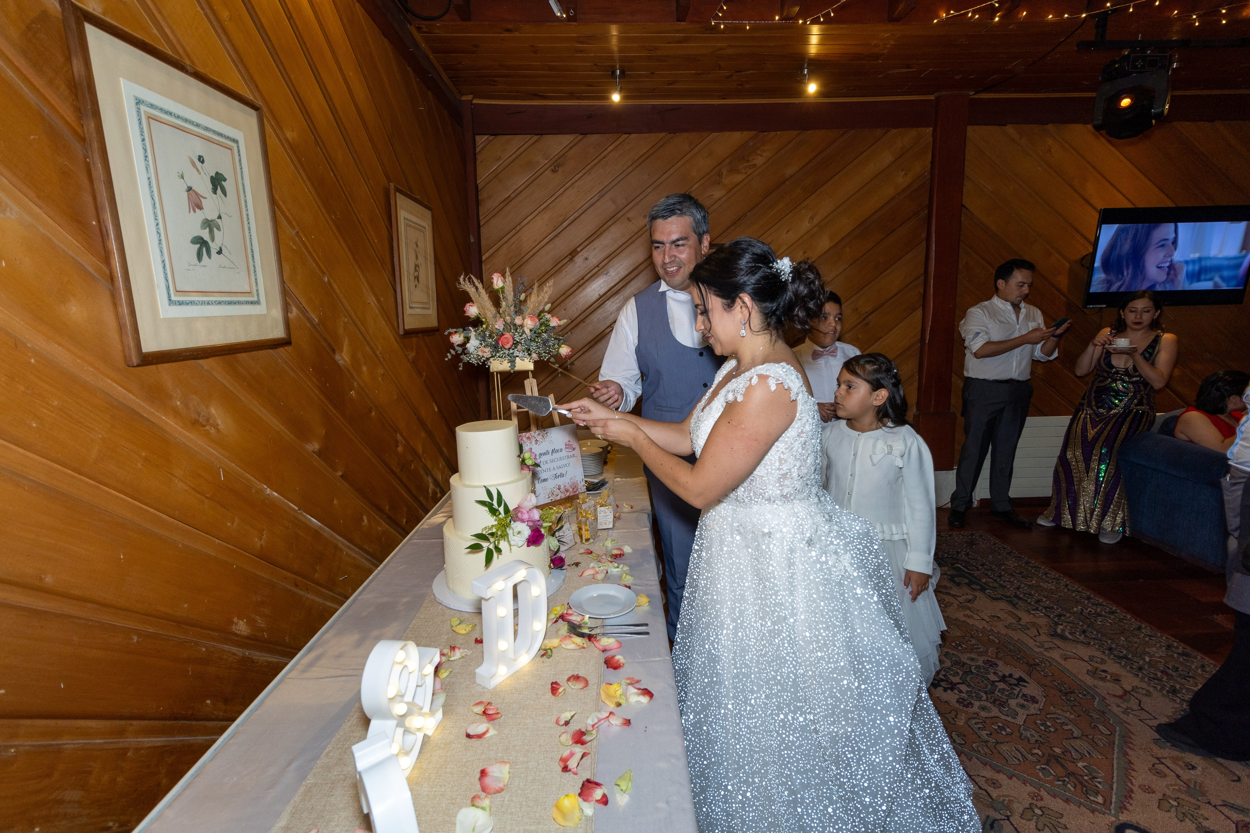 Katherin y Daniel. Dinka & Emilio - El arte de preservar lo que no se repite