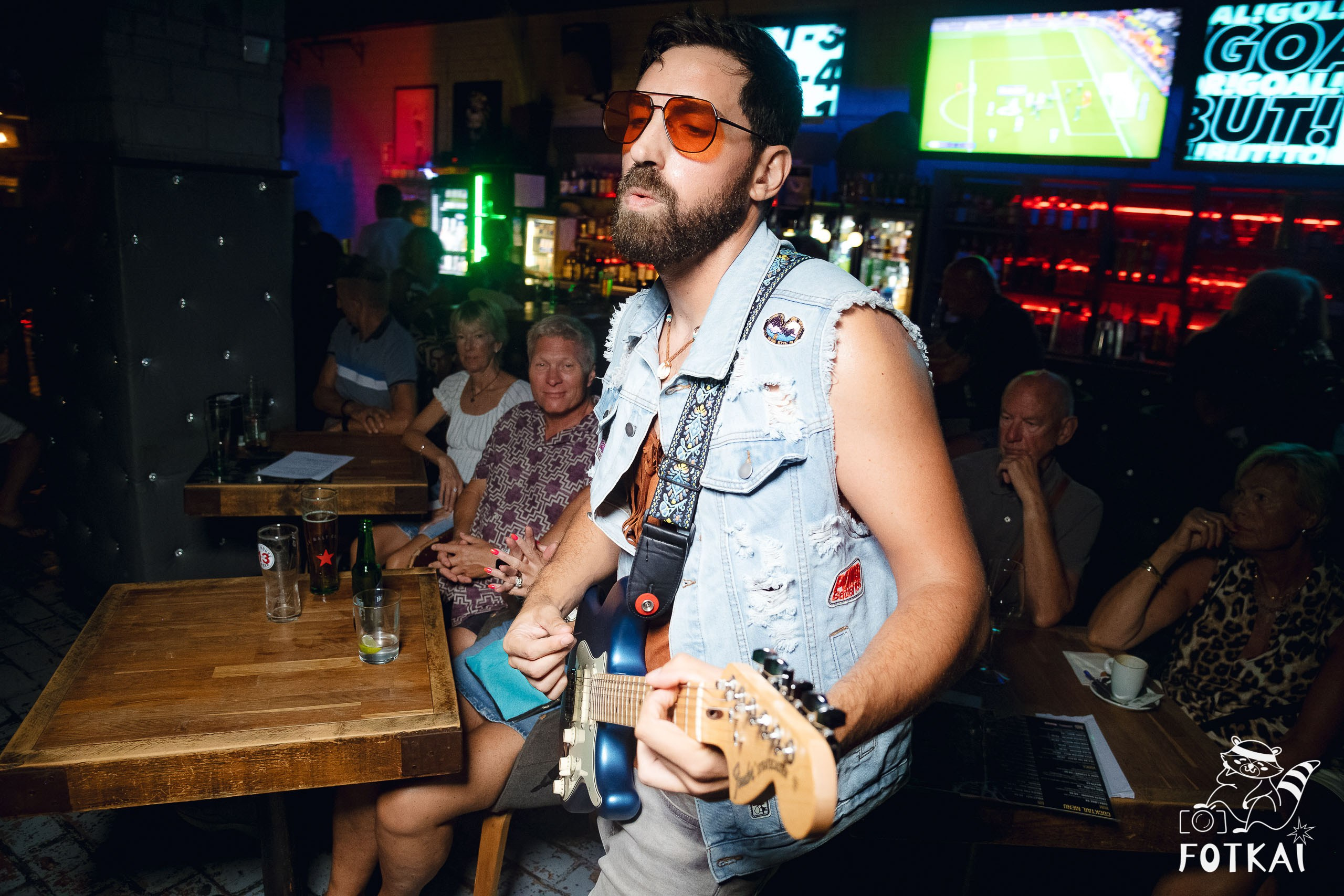 Stones of the Coast en Bushwacka Cabo Roig: Reportaje fotográfico 18.09.25 | FOTKAI