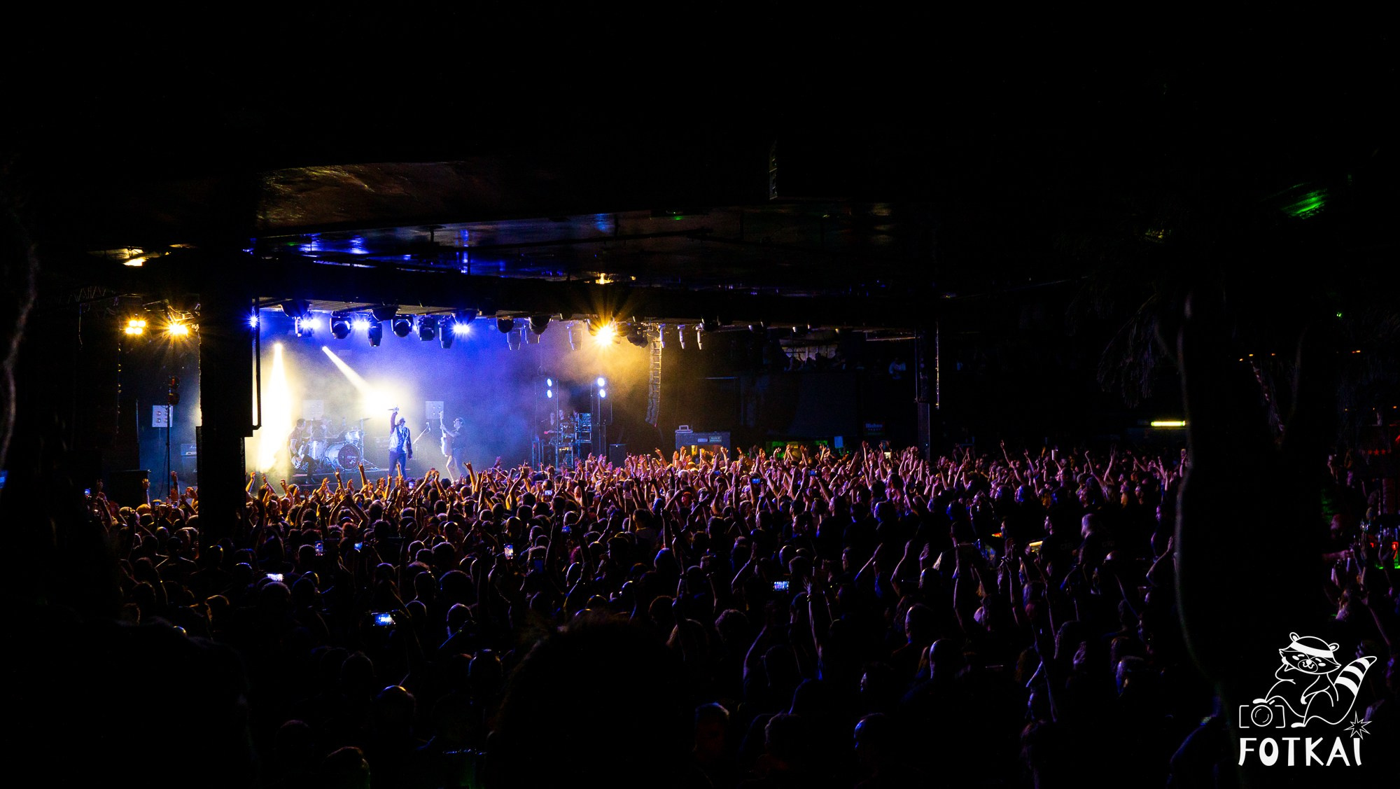 El Drogas — Concert Photos at Sala La Riviera, Madrid, Spain 2026 | FOTKAI