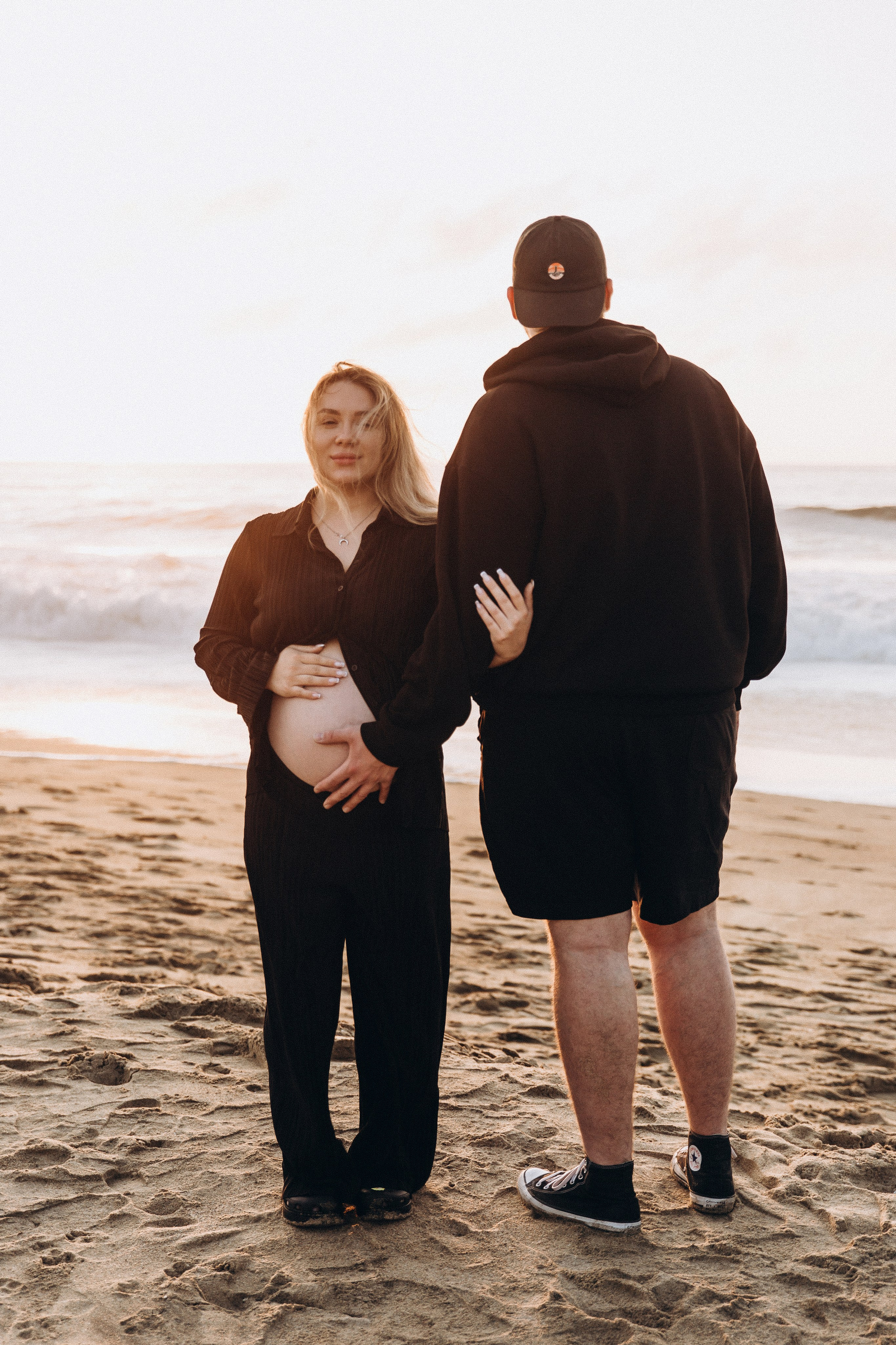 Romantic Couple Beach Photoshoot in Chile — Golden Hour Session. Photographer in Santiago, Chile Anna Almazova