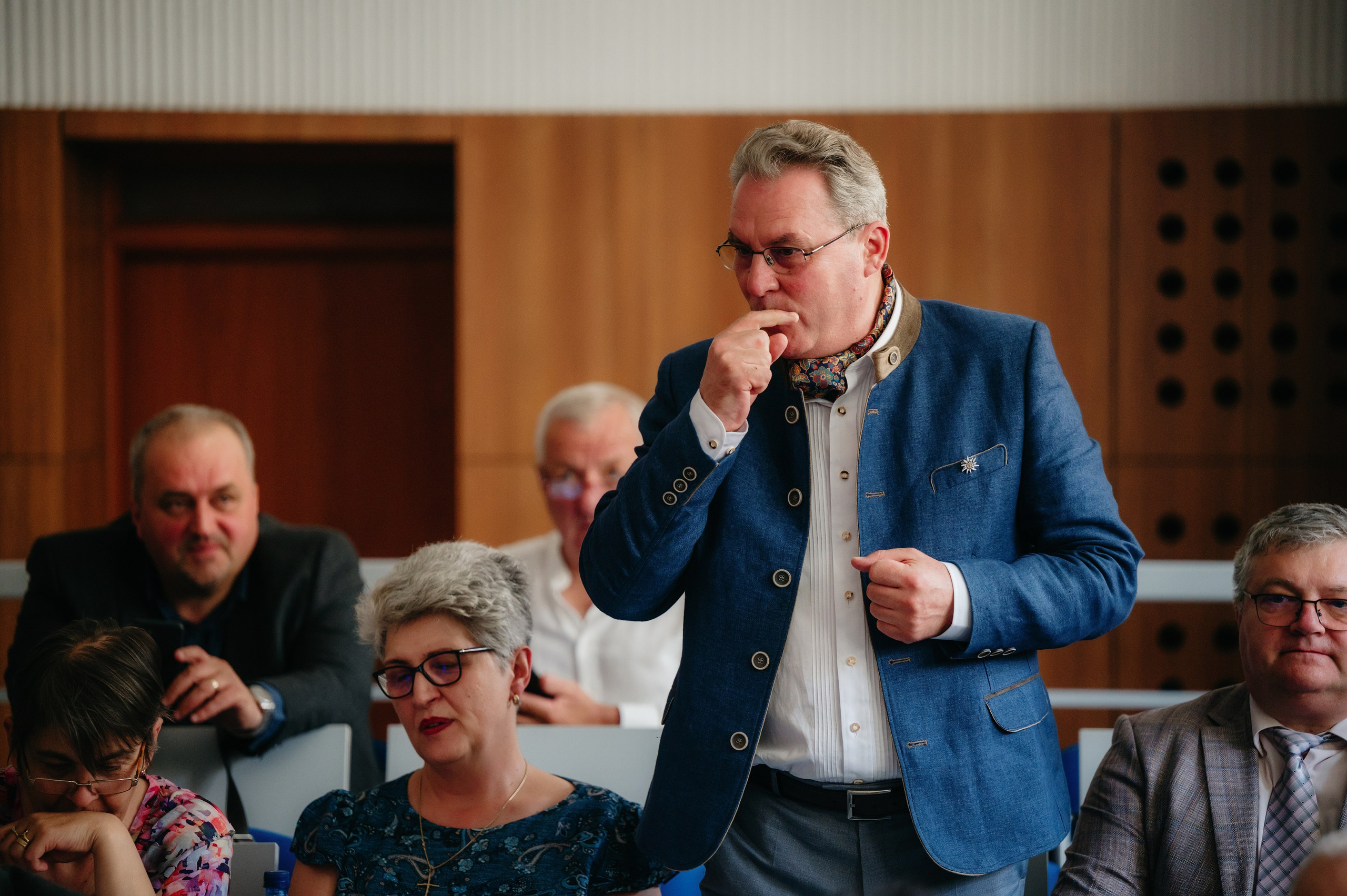 Medicina Veterinara — dupa 30 de ani…. Laurentiu Stefan StoryTeller