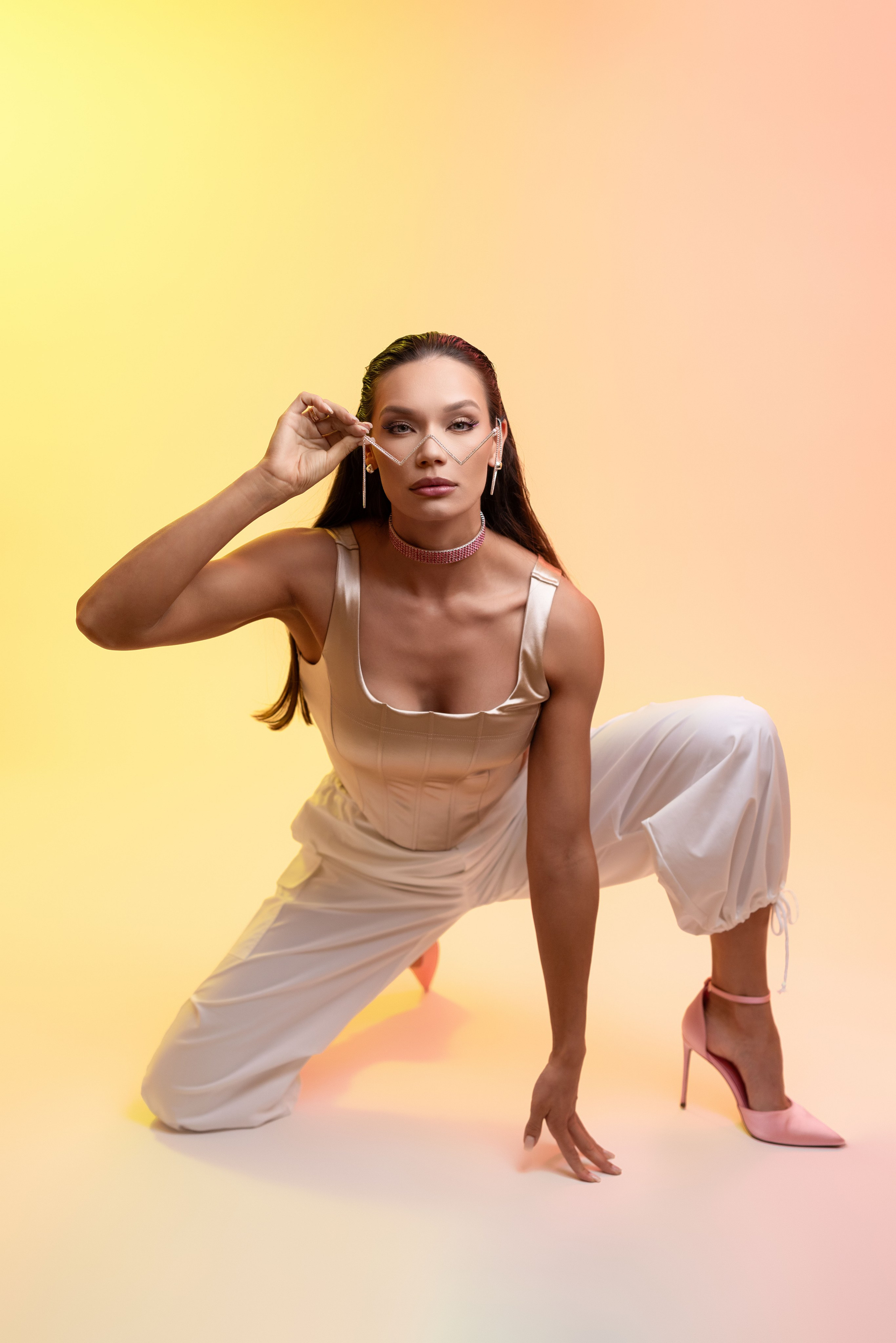 Studio Woman photoshoot in Roseville