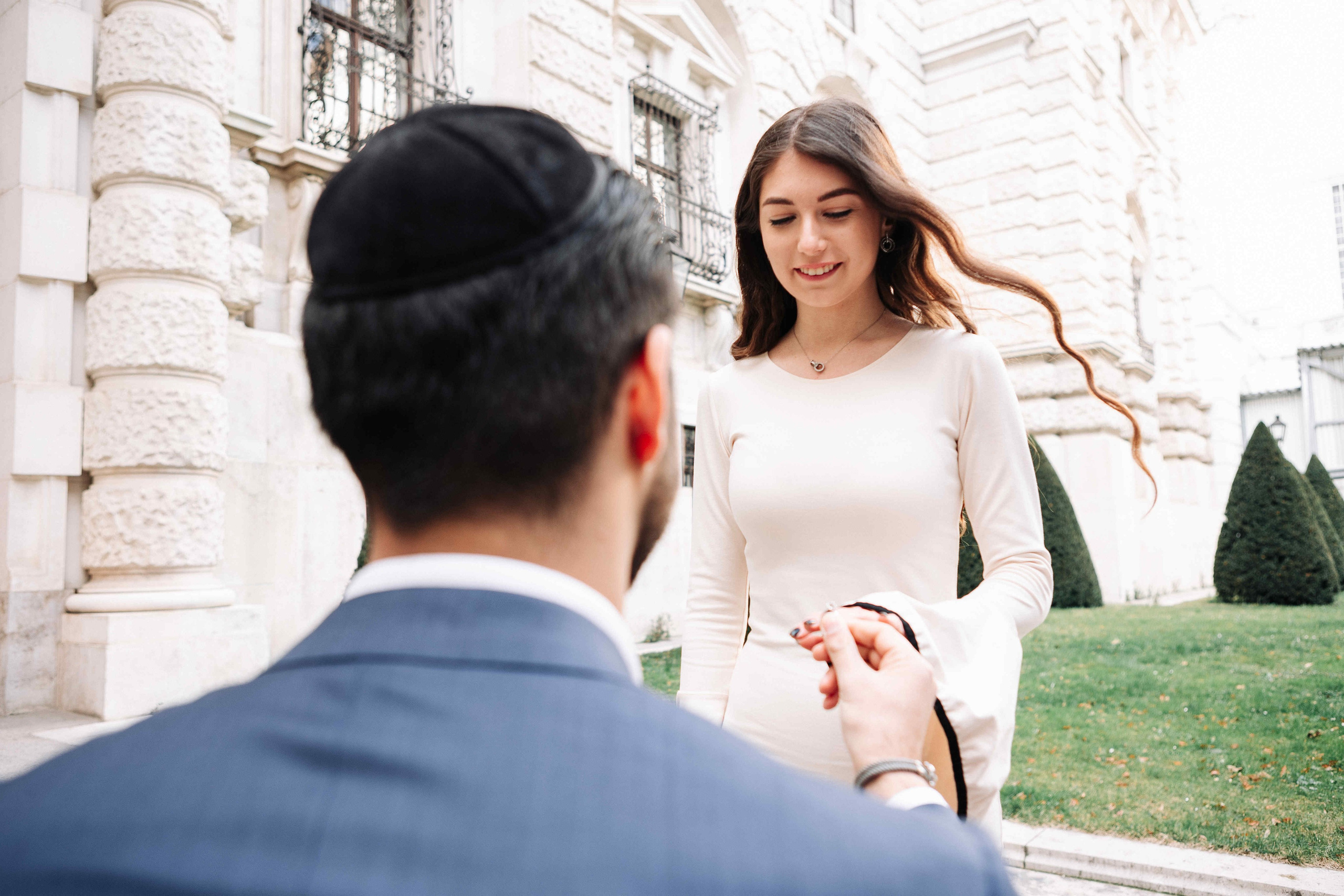 A LOVE STORY IN VIENNA. PHOTOGRAPHER IN ISRAEL