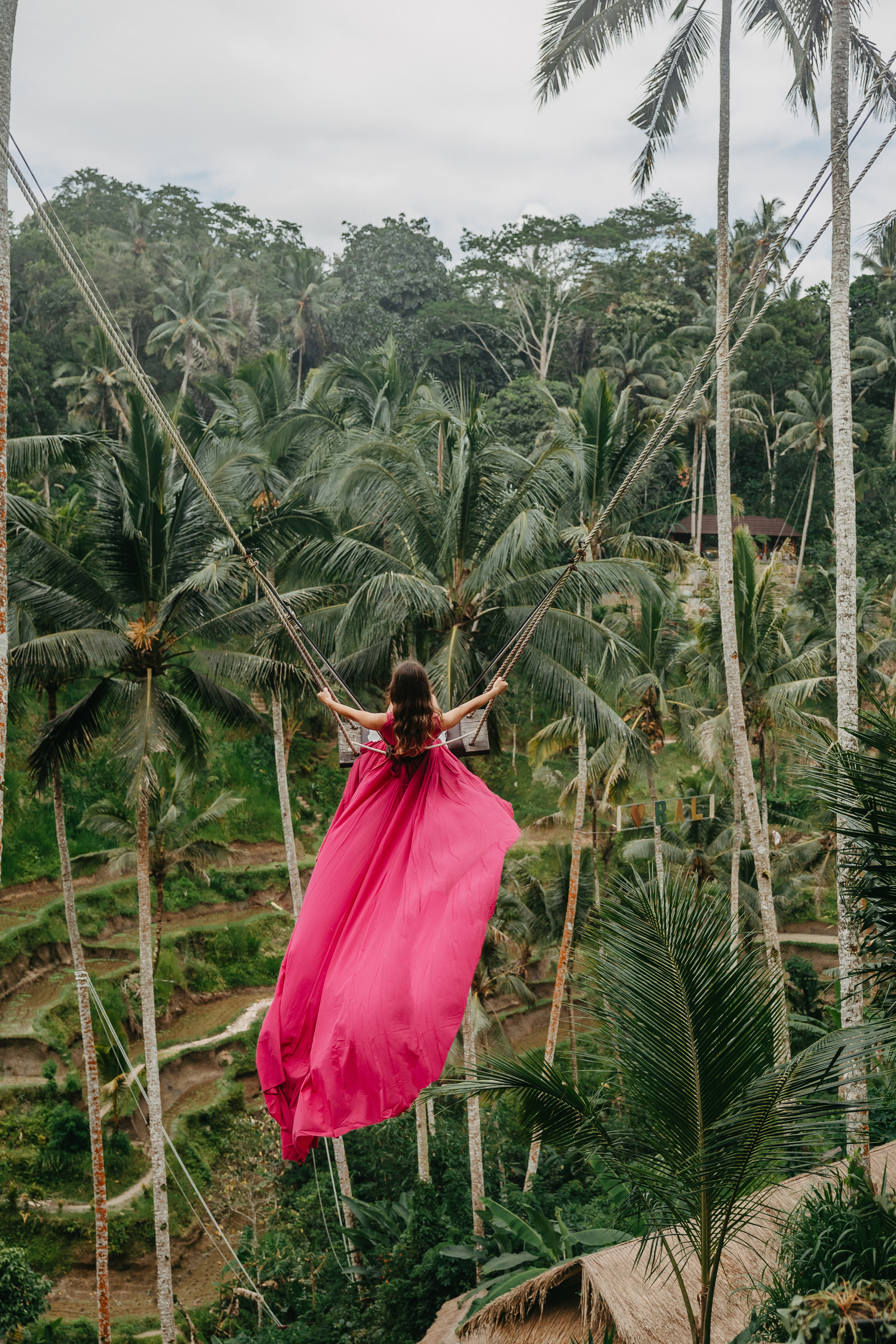 Polina & Viktor. Профессиональный фотограф Нурмиева Вероника