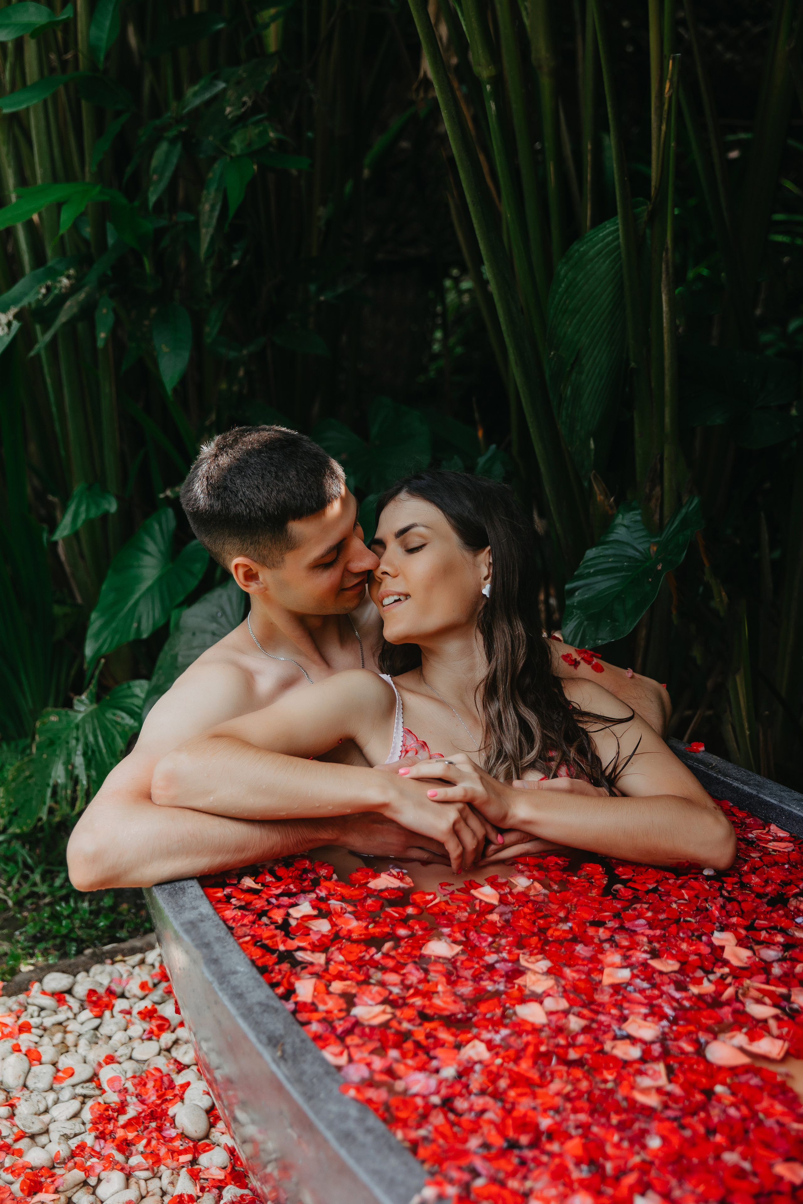 Polina & Viktor. Профессиональный фотограф Нурмиева Вероника