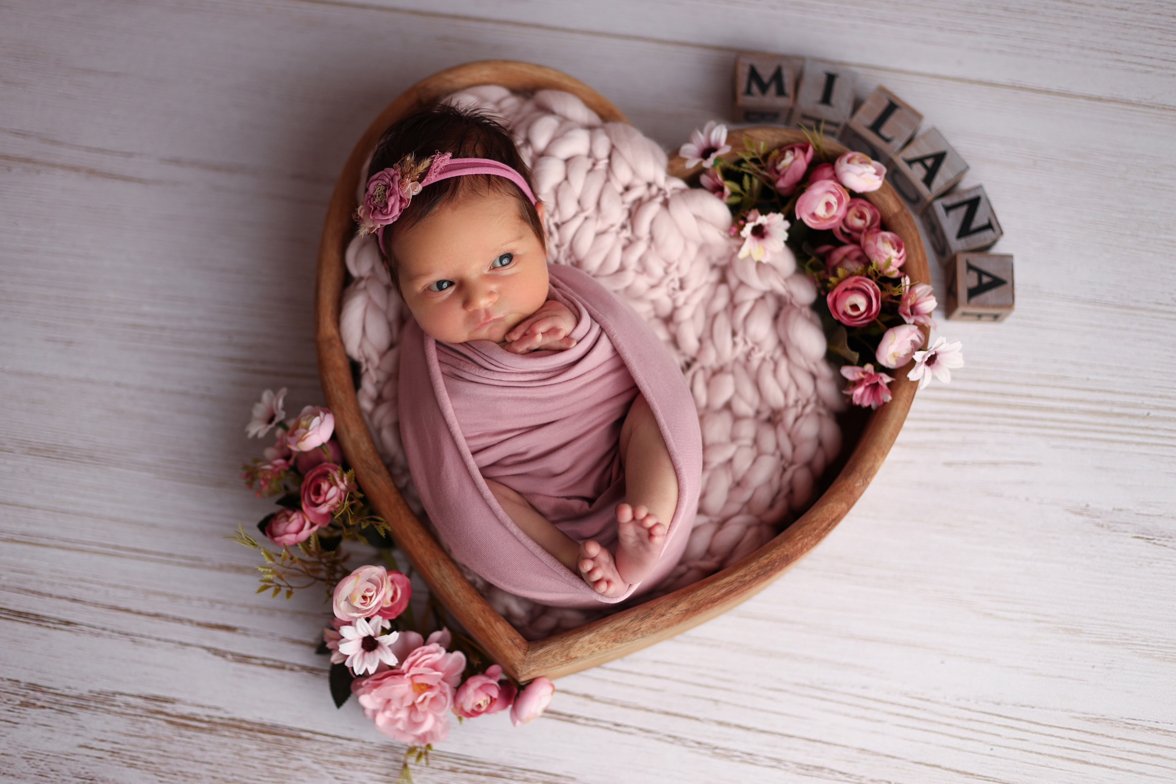 Neugeborene. Neugeborenen & Babyfotografie Liuba Schelhorn in Stuttgart