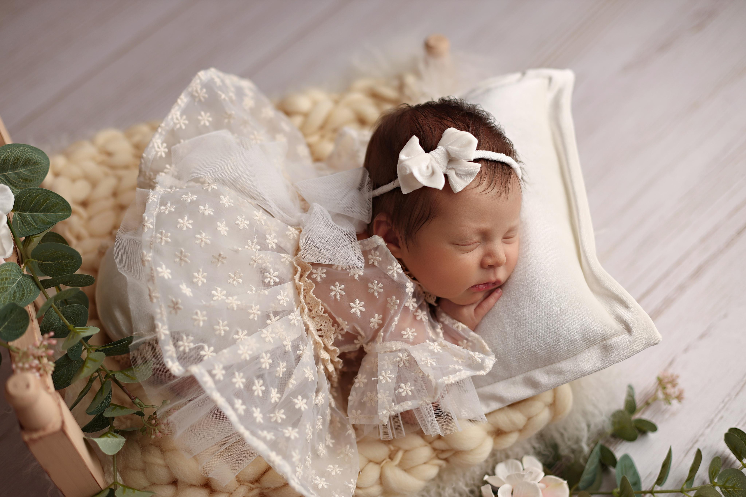 Neugeborene. Neugeborenen & Babyfotografie Liuba Schelhorn in Stuttgart