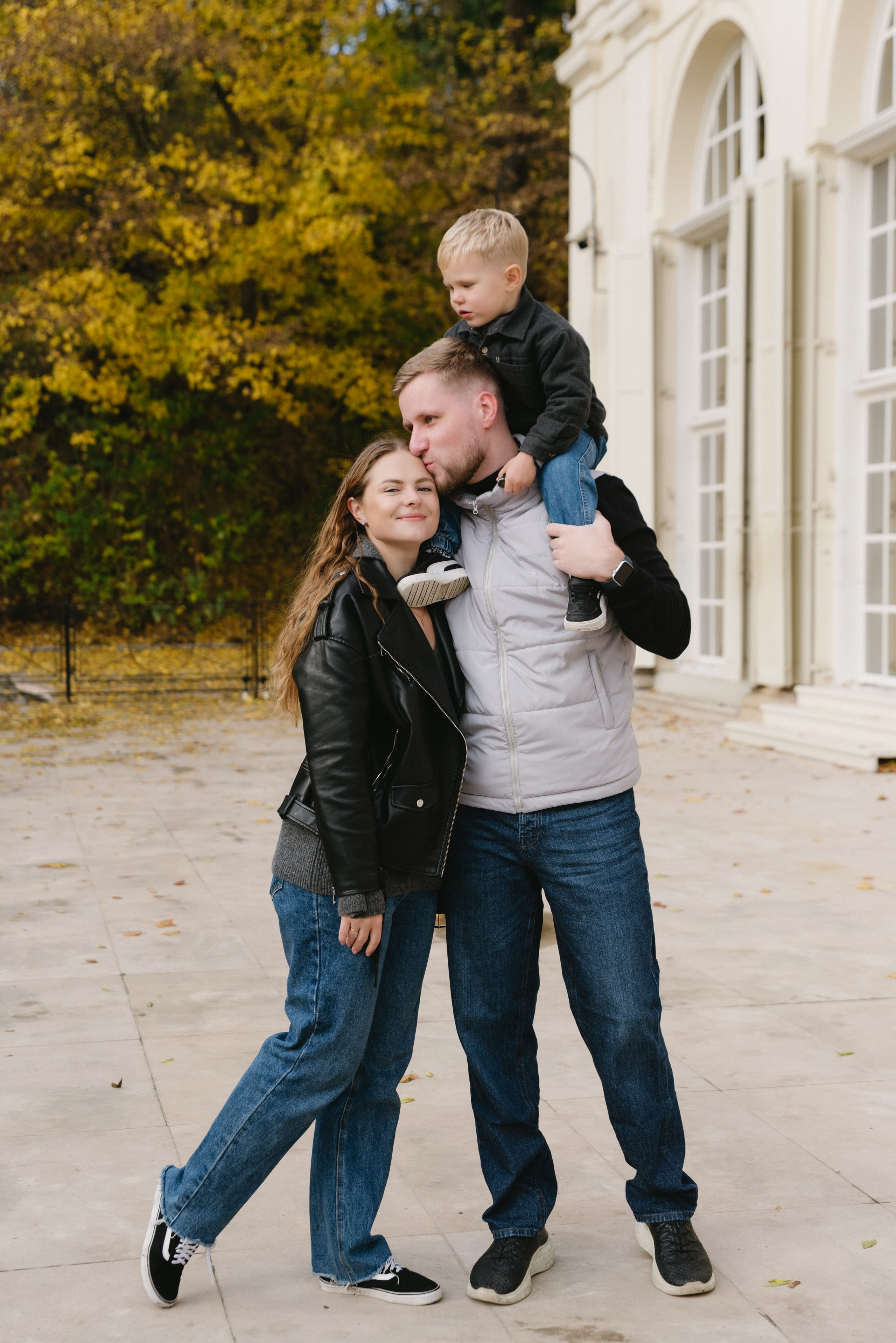 Sesja rodzinna Hanna, Vlad & Matvei. Eugene Save – Fotograf Ślubny i Rodzinny | Warszawa i Cała Polska