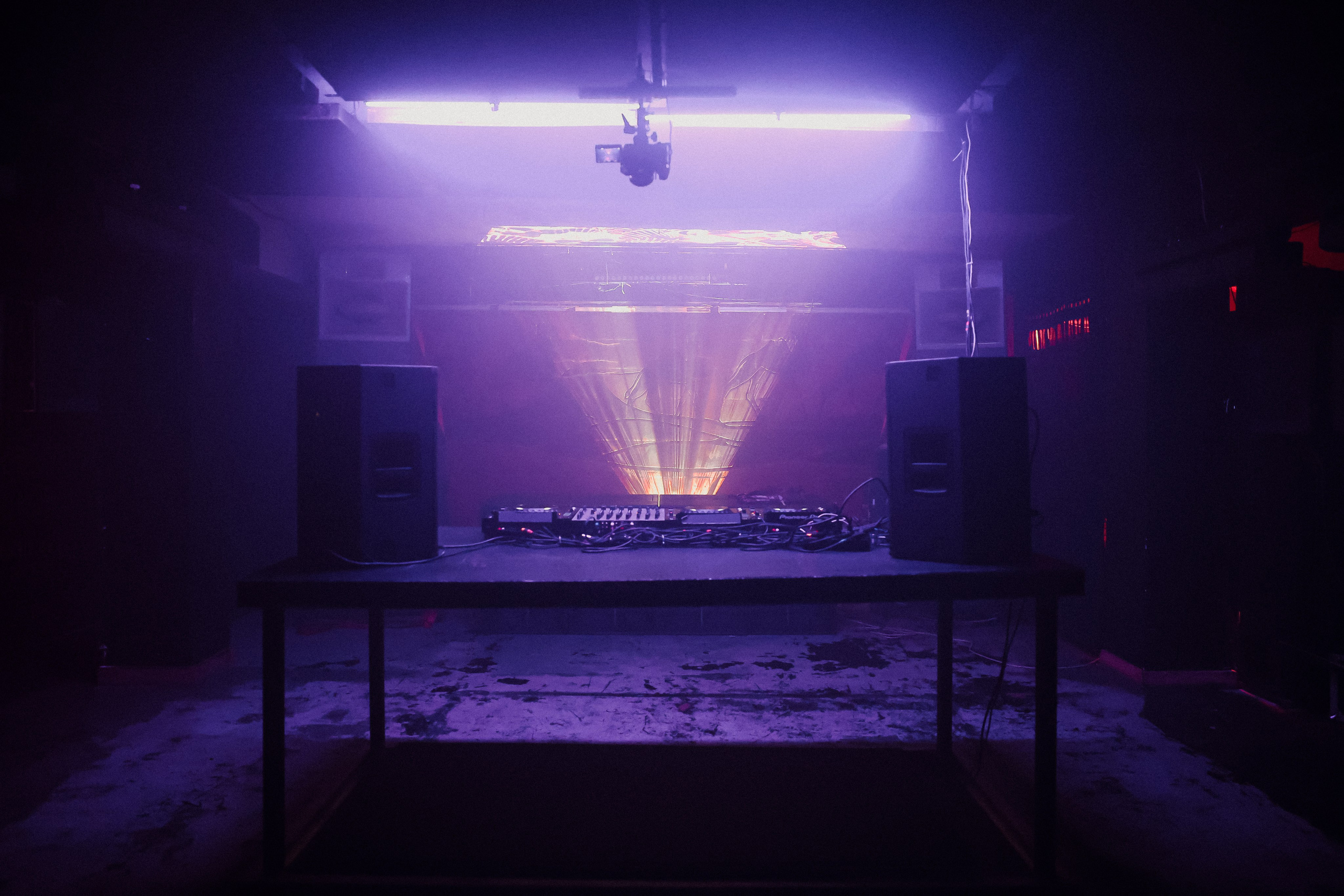 Event reportage (WHATISGOINGON x HOW). Asmikiam
