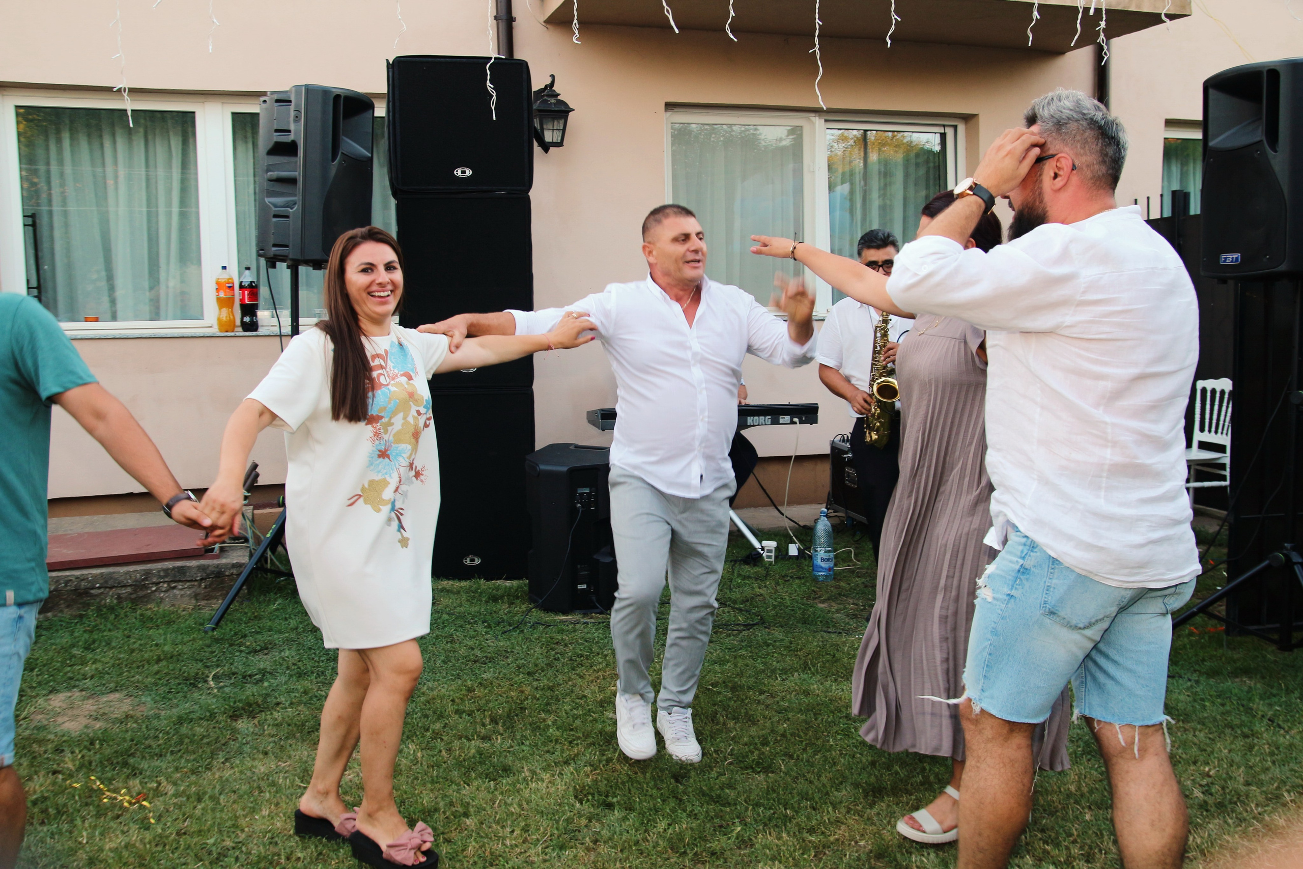 BYZO MEDIA. PETRU BYZO - family and children photographer in ROMANIA