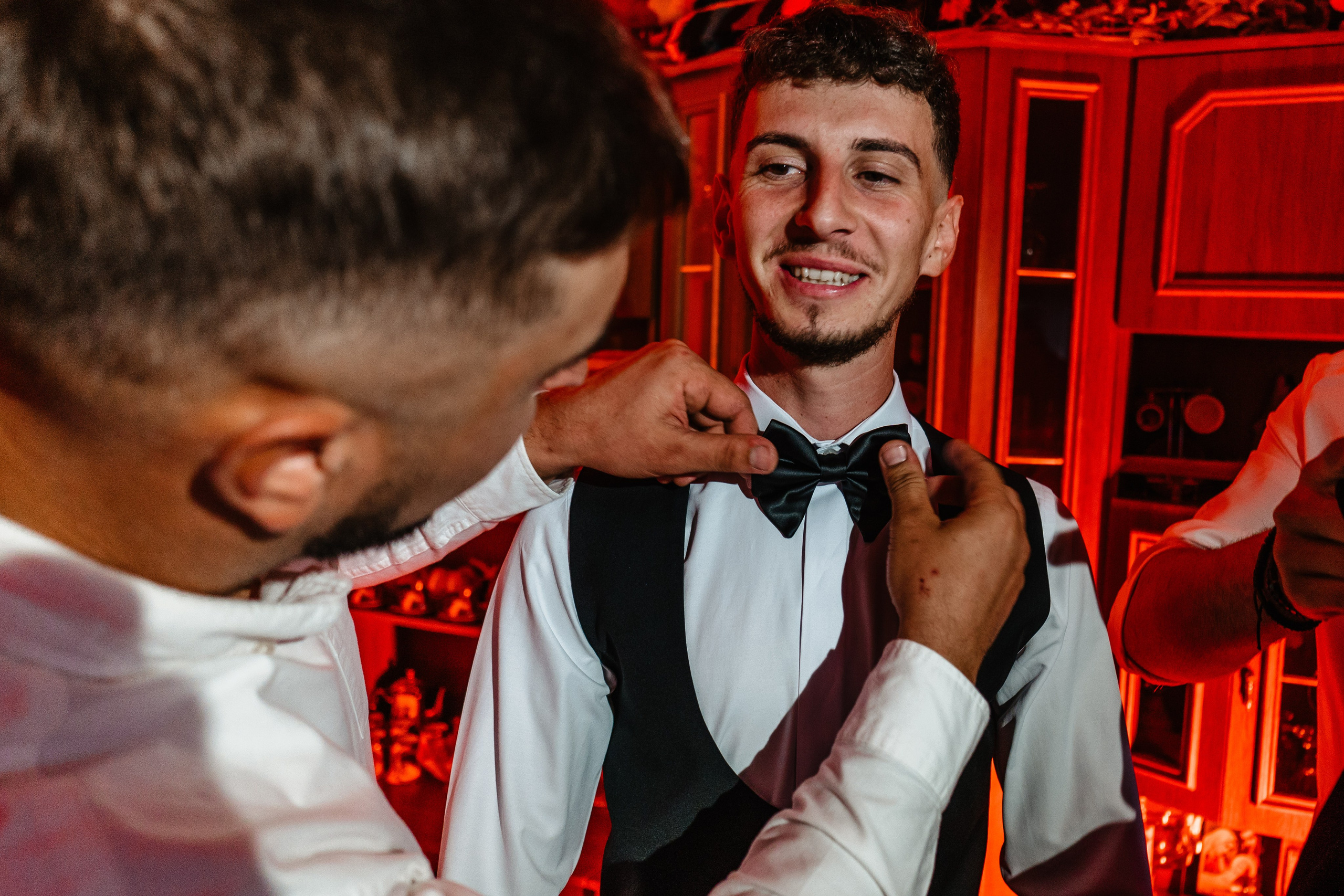 Robert si Mada. Foto-Video Nunta Iasi, Suceava, Bucuresti / Disponibilitate 2025 — 2026 — 2027