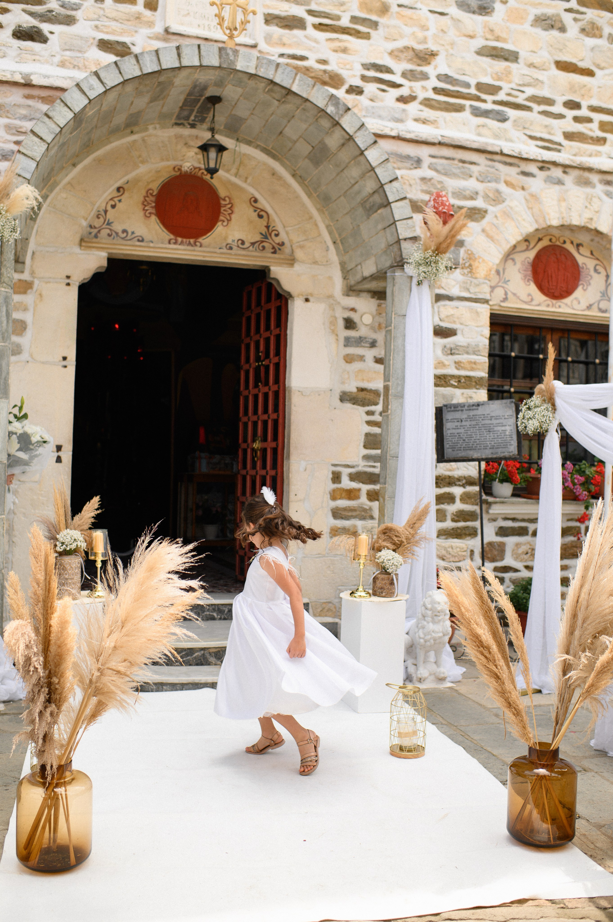 Wedding in Arnia Daria and George. Family, children, portrait, and event photography in Thessaloniki