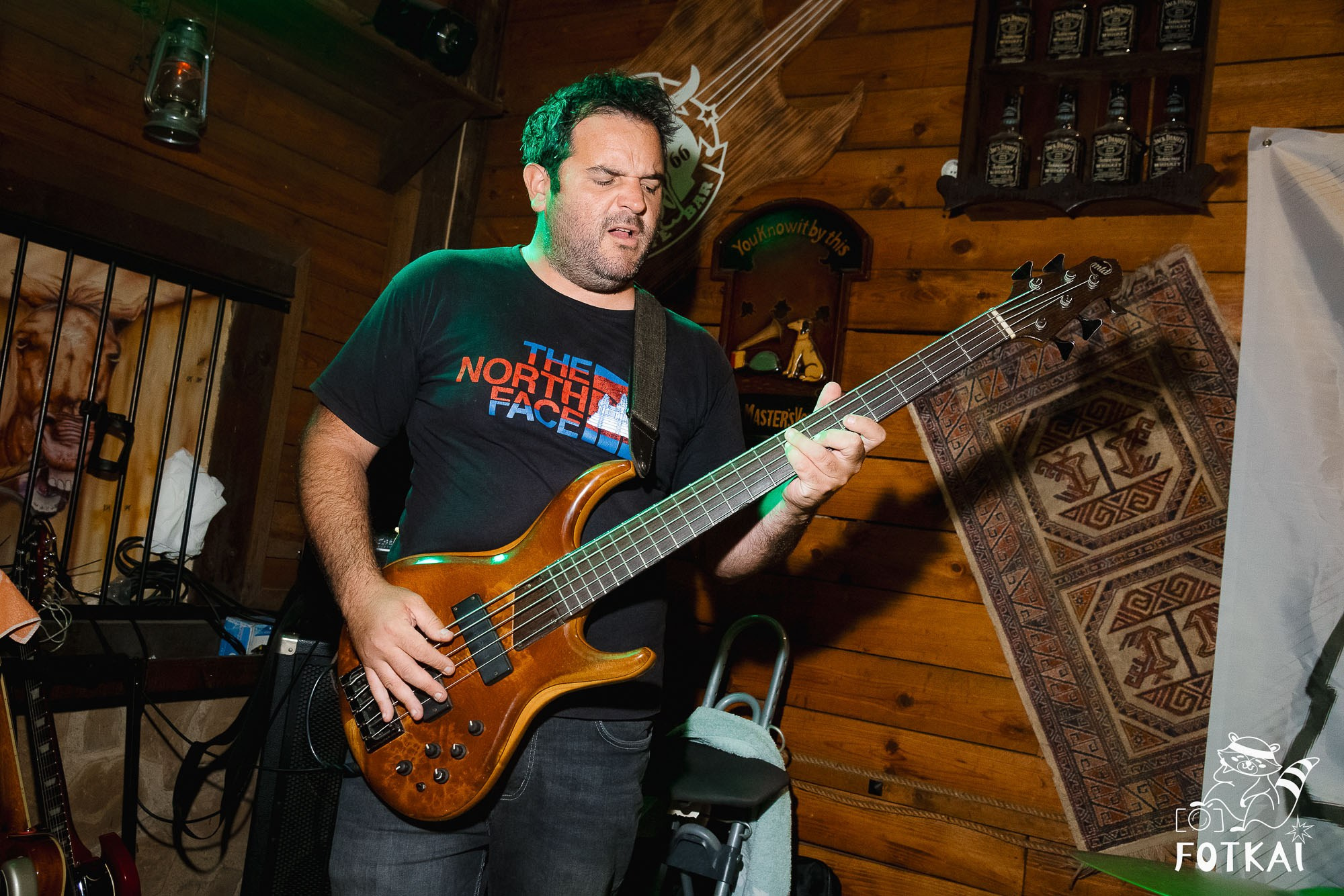 Dirty Picks — Concert Photos at El Paso Bar, Torrevieja, 2026 | FOTKAI