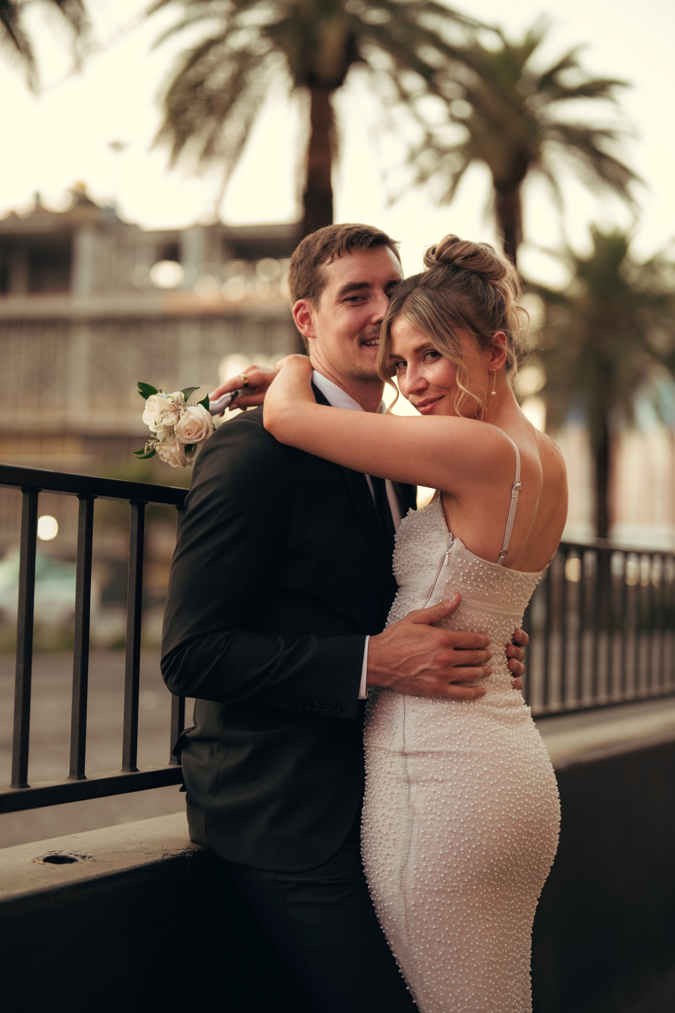 Eva&Jonny. Wedding & elopement photographer Viktoriya Kravtsov. Las Vegas