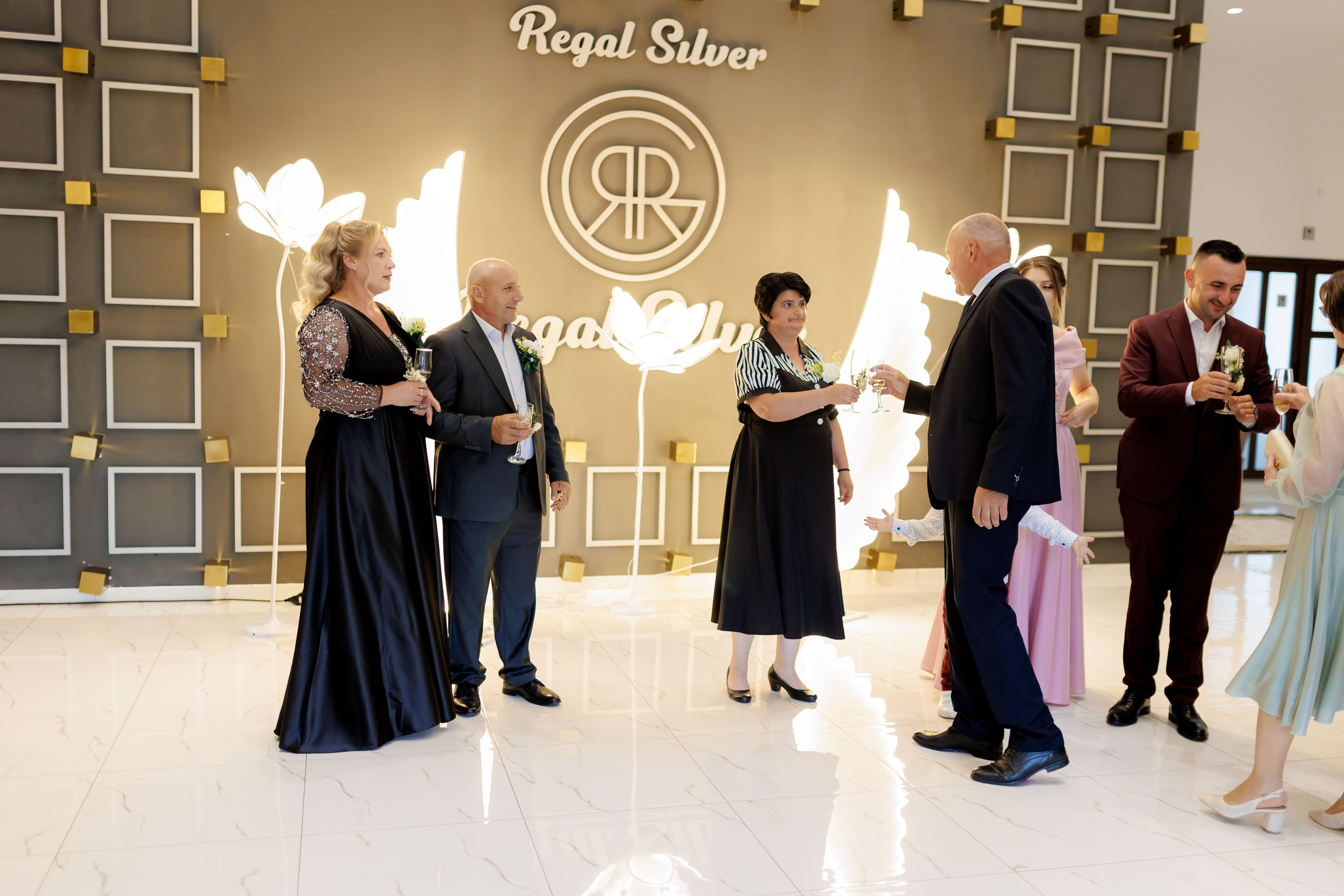 Nunta Nicoleta & Răzvan | Fotografie & Videografie Profesională. Servicii foto-video profesionale, pentru momente de neuitat