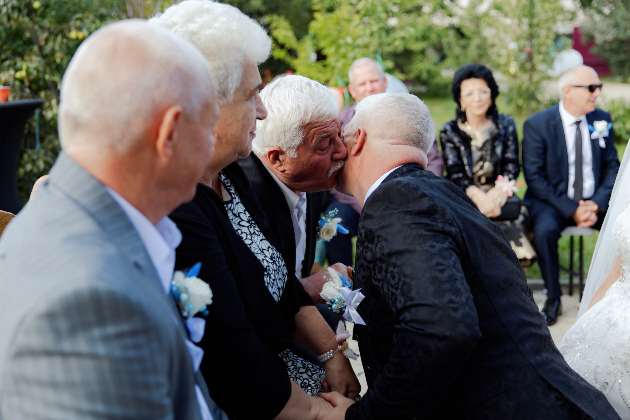 Mihai & Oana. Servicii foto-video profesionale, pentru momente de neuitat