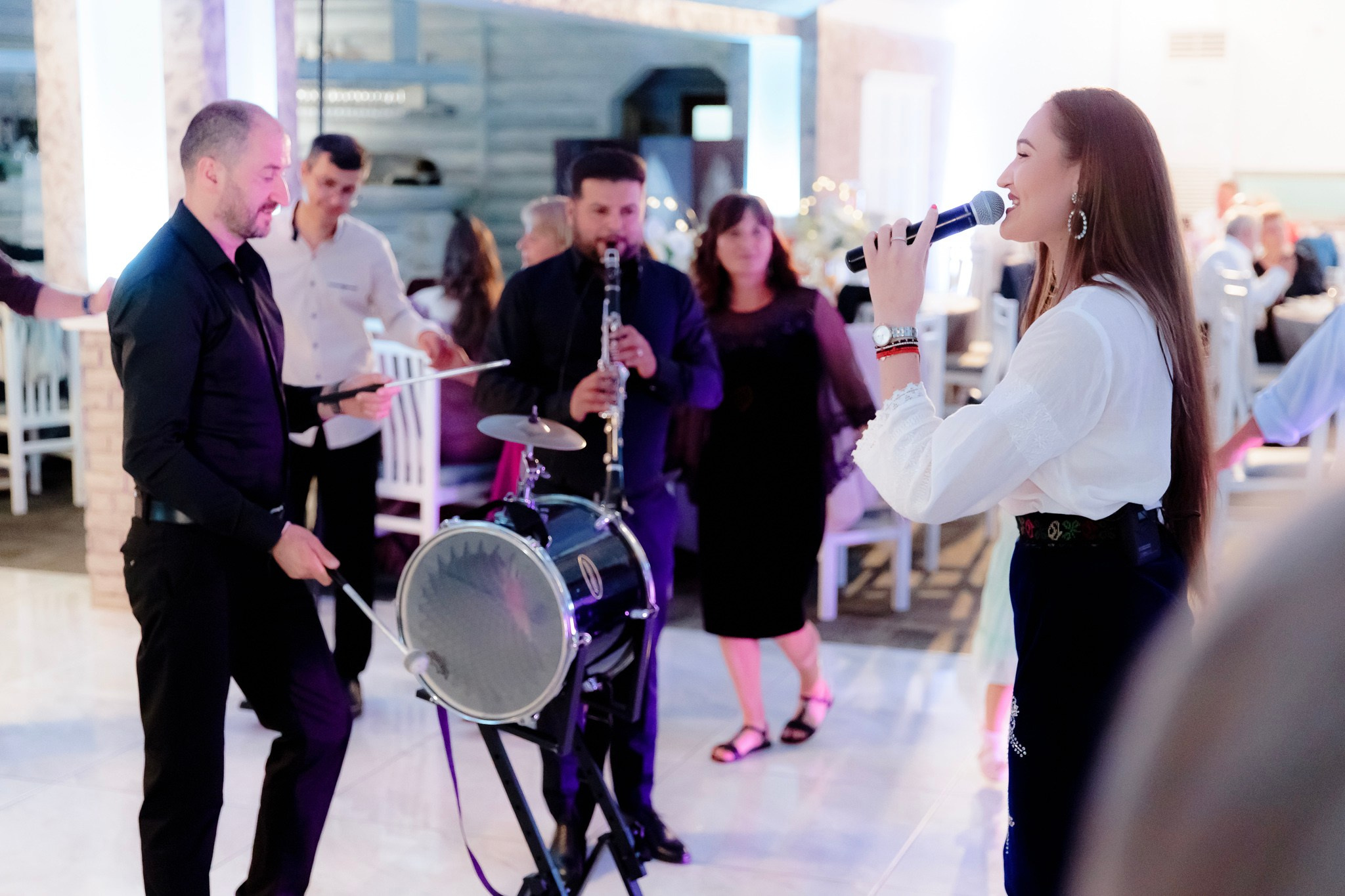 Ioana & Ionuț | Nuntă de poveste la Păstrăvăria Poiana din Mălini județul Suceava. Servicii foto-video profesionale, pentru momente de neuitat