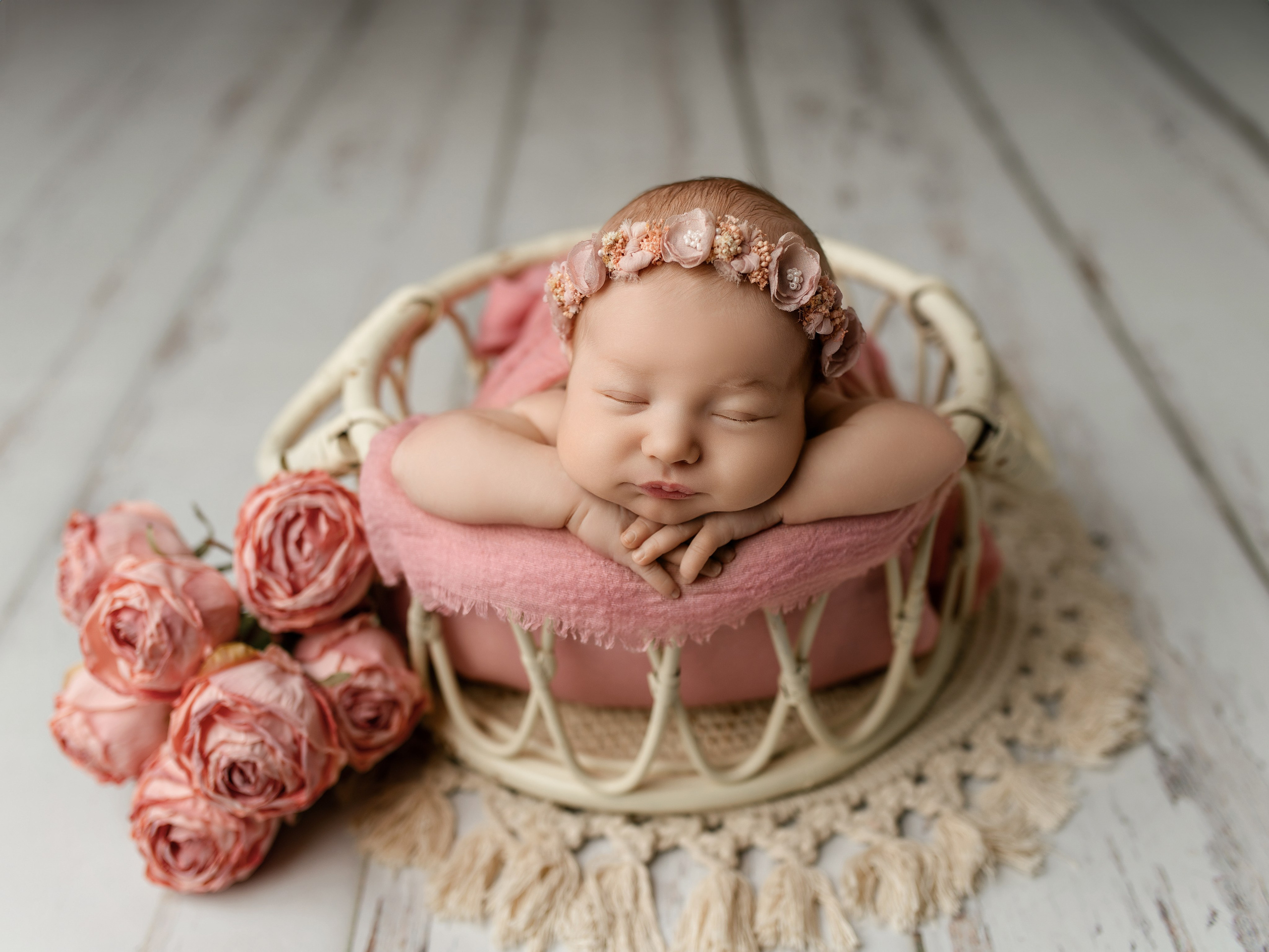 Esu Aleksandra naujagimių ir kudikių fotografė iš Vilniaus