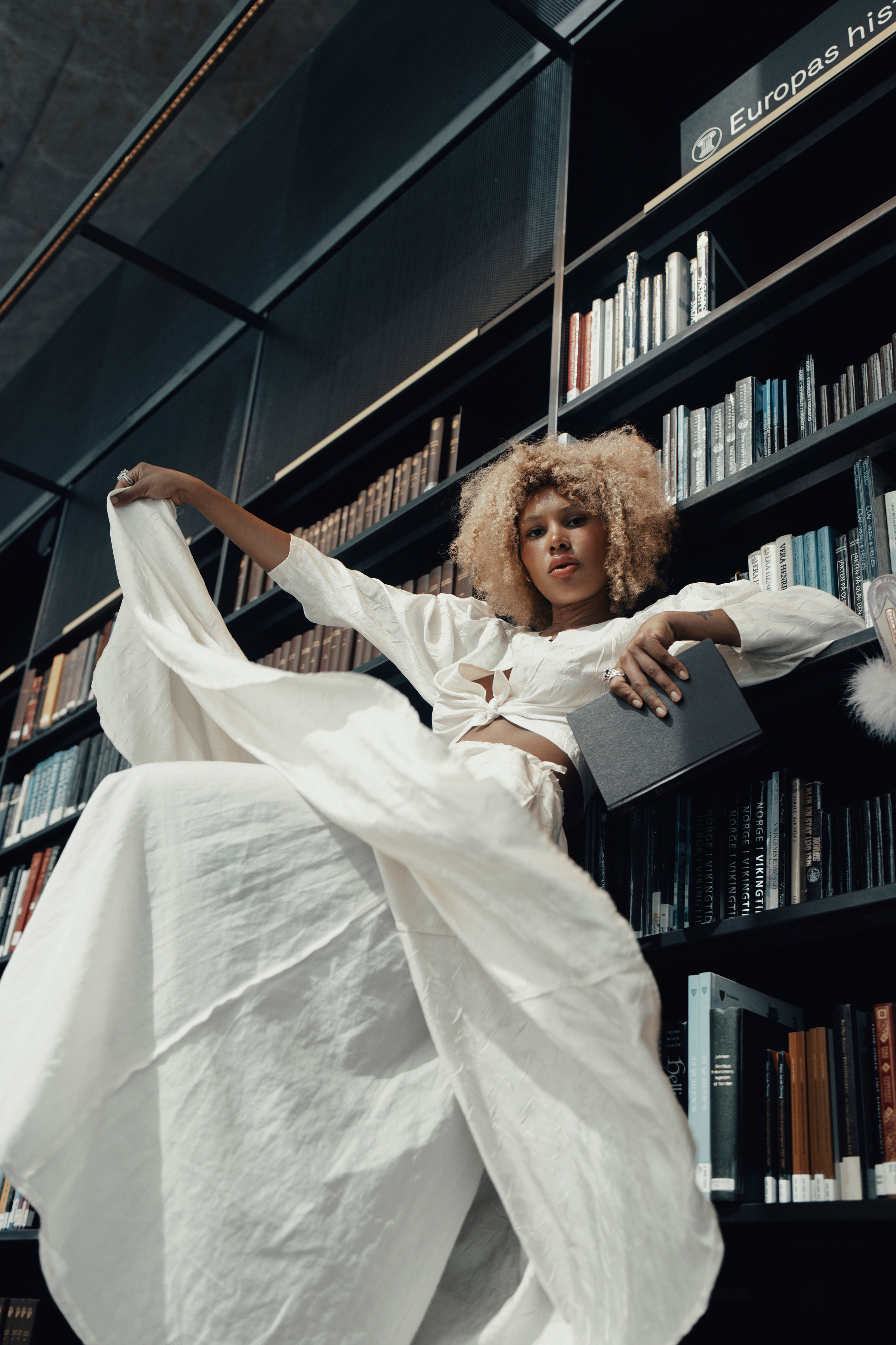 PAOLLA. Nelly Oz Photography