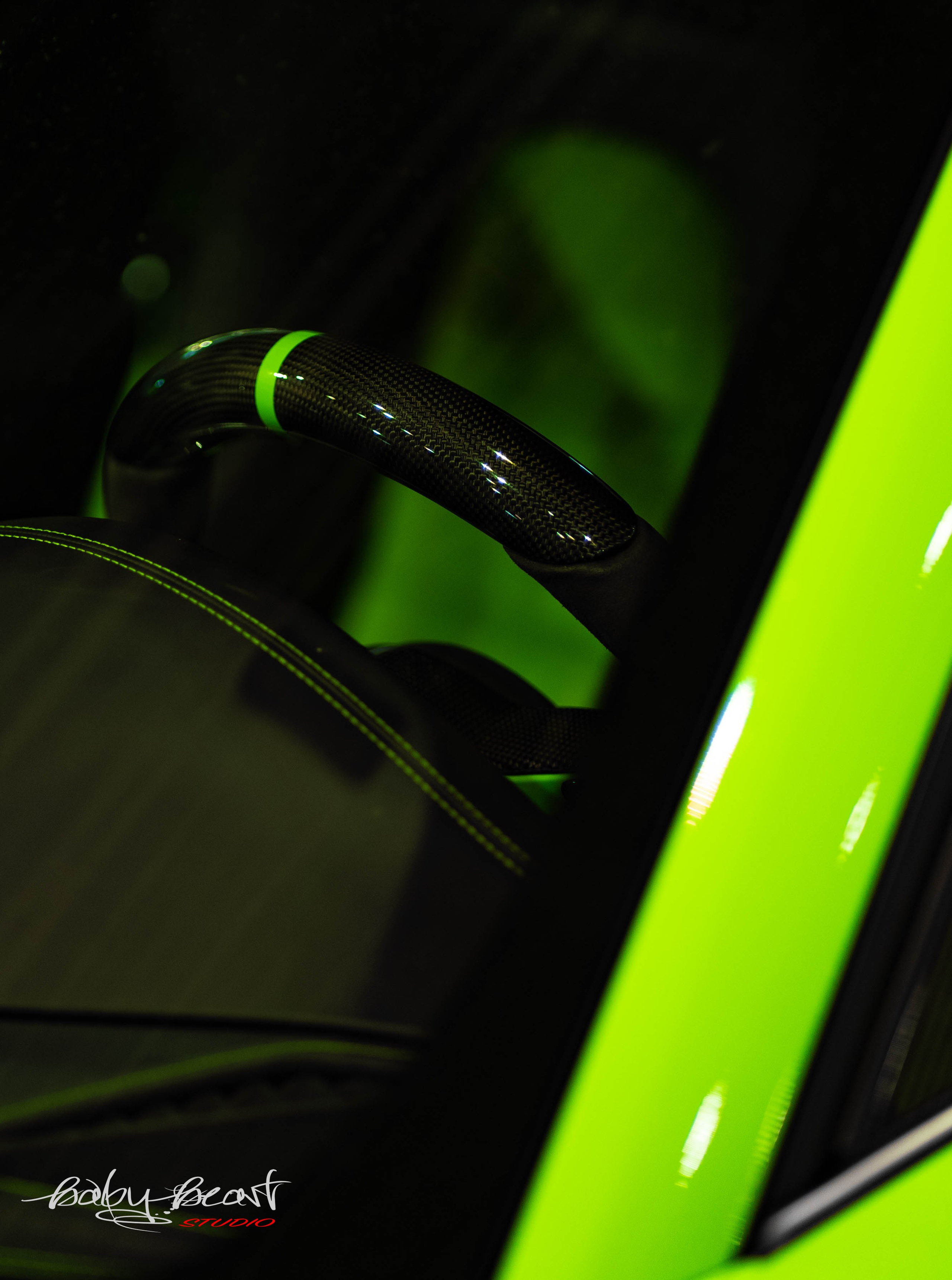 ESSEN MOTORSHOW. Baby Beast