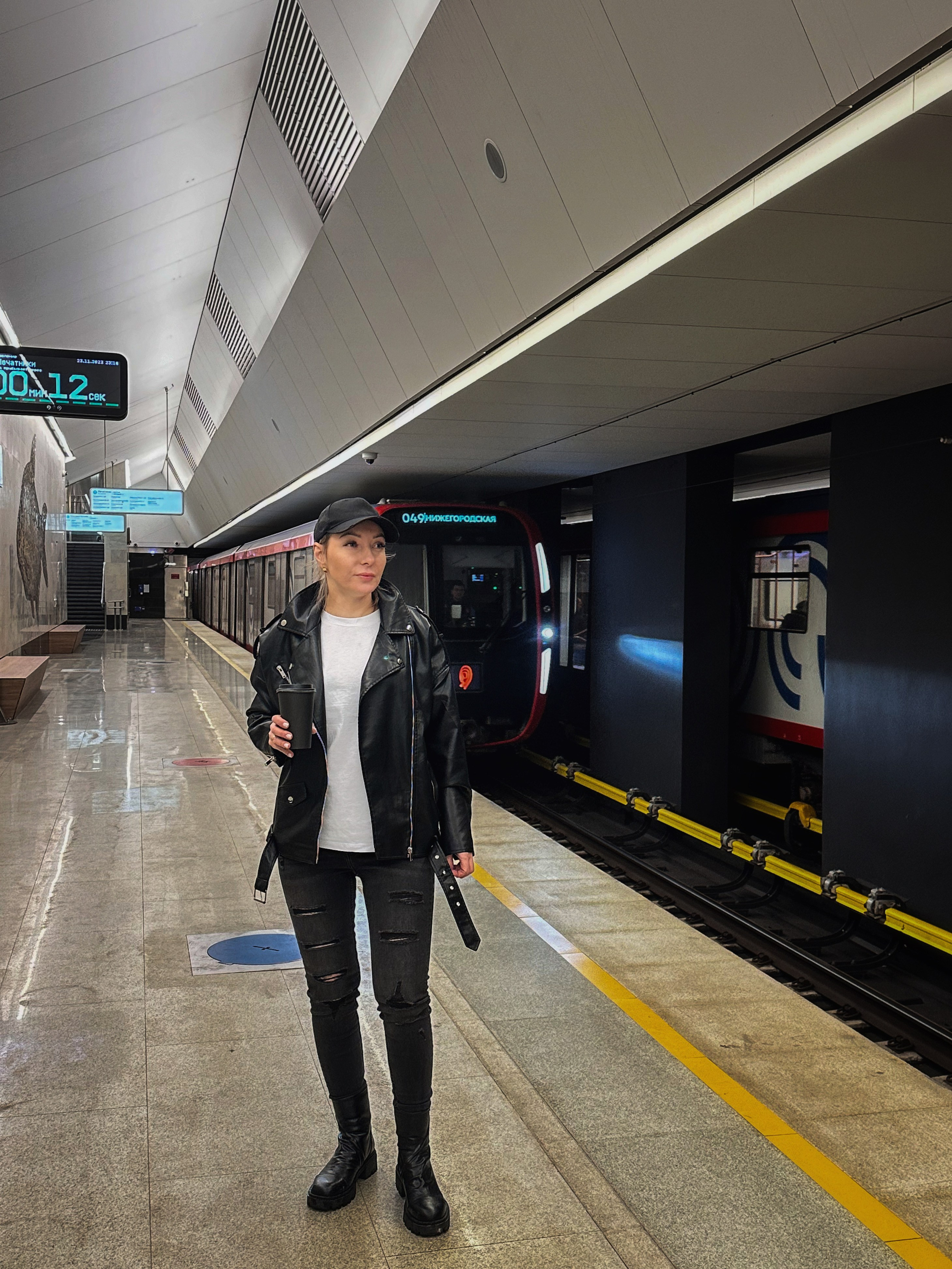 Метро. Kindshephoto Женский и семейный фотограф Москва