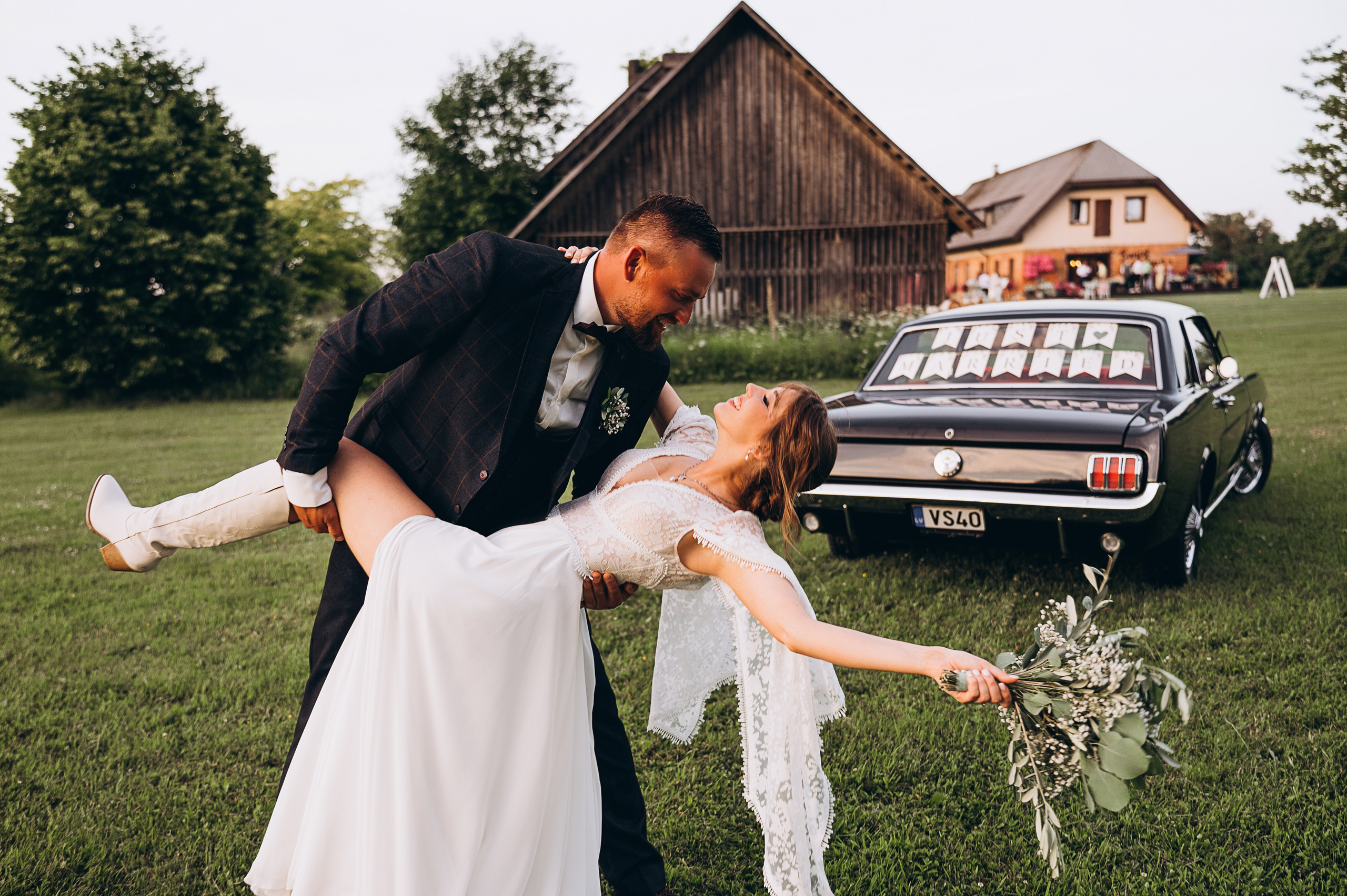 Edgars and Loreta. Jūlija Lazučonoka — kāzu un ģimenes fotogrāfe Rīgā un Jelgavā
