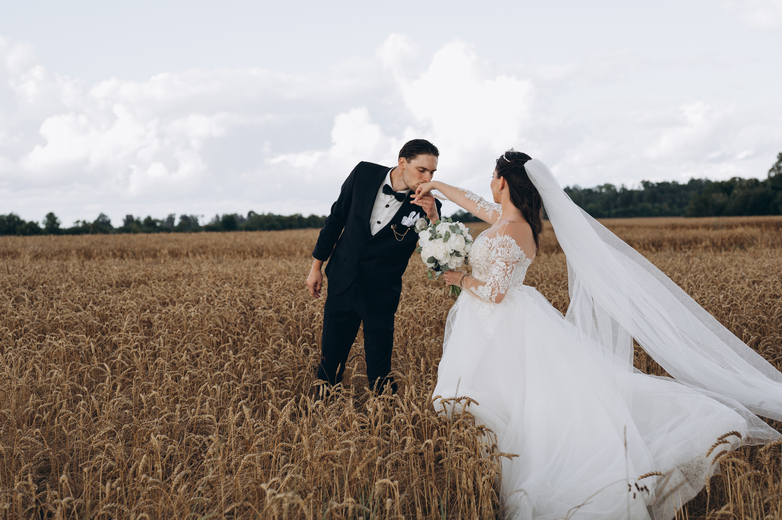 Nikita and Elizaveta. Jūlija Lazučonoka — kāzu un ģimenes fotogrāfe Rīgā un Jelgavā
