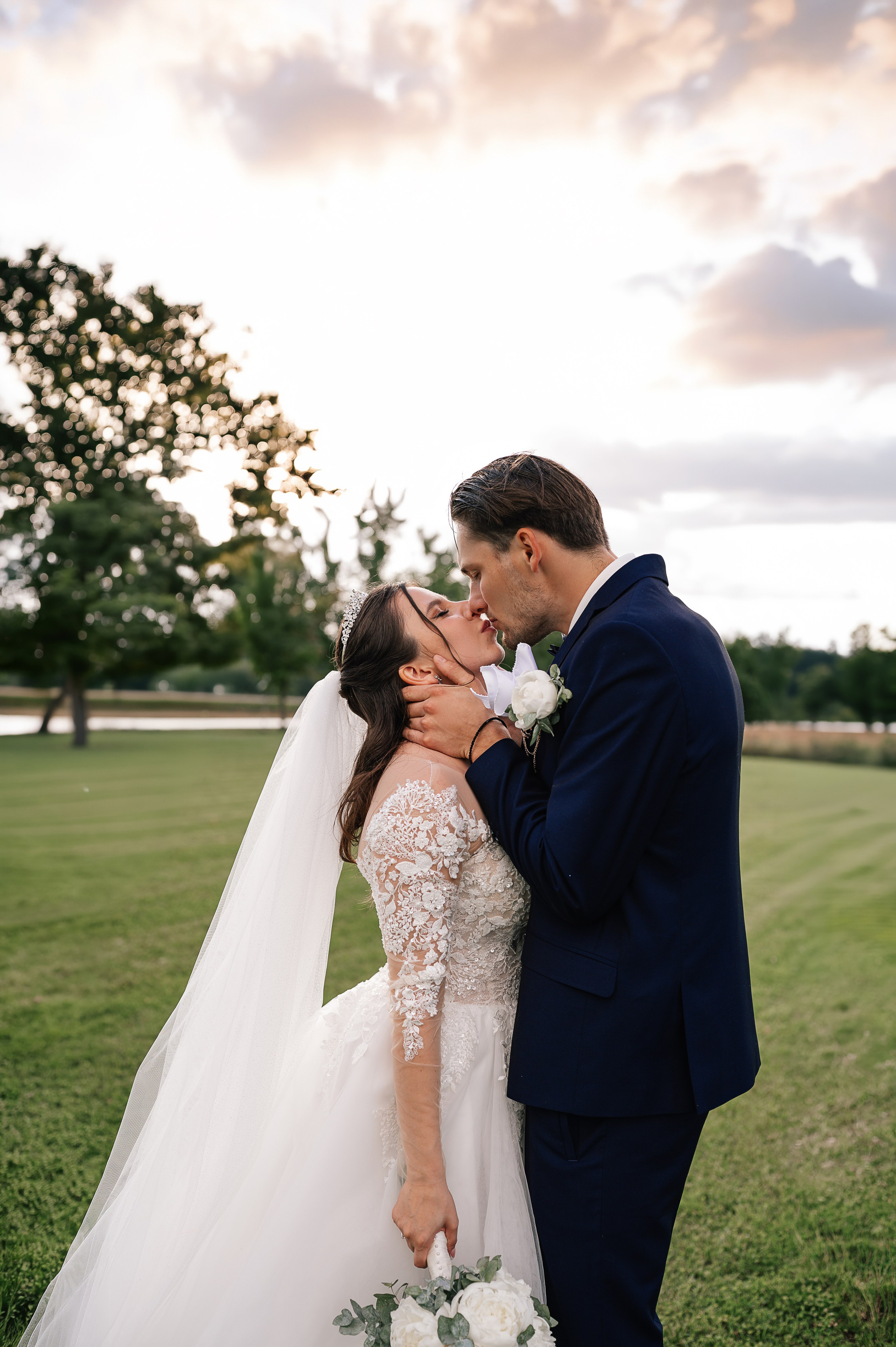 Nikita and Elizaveta. Jūlija Lazučonoka — kāzu un ģimenes fotogrāfe Rīgā un Jelgavā