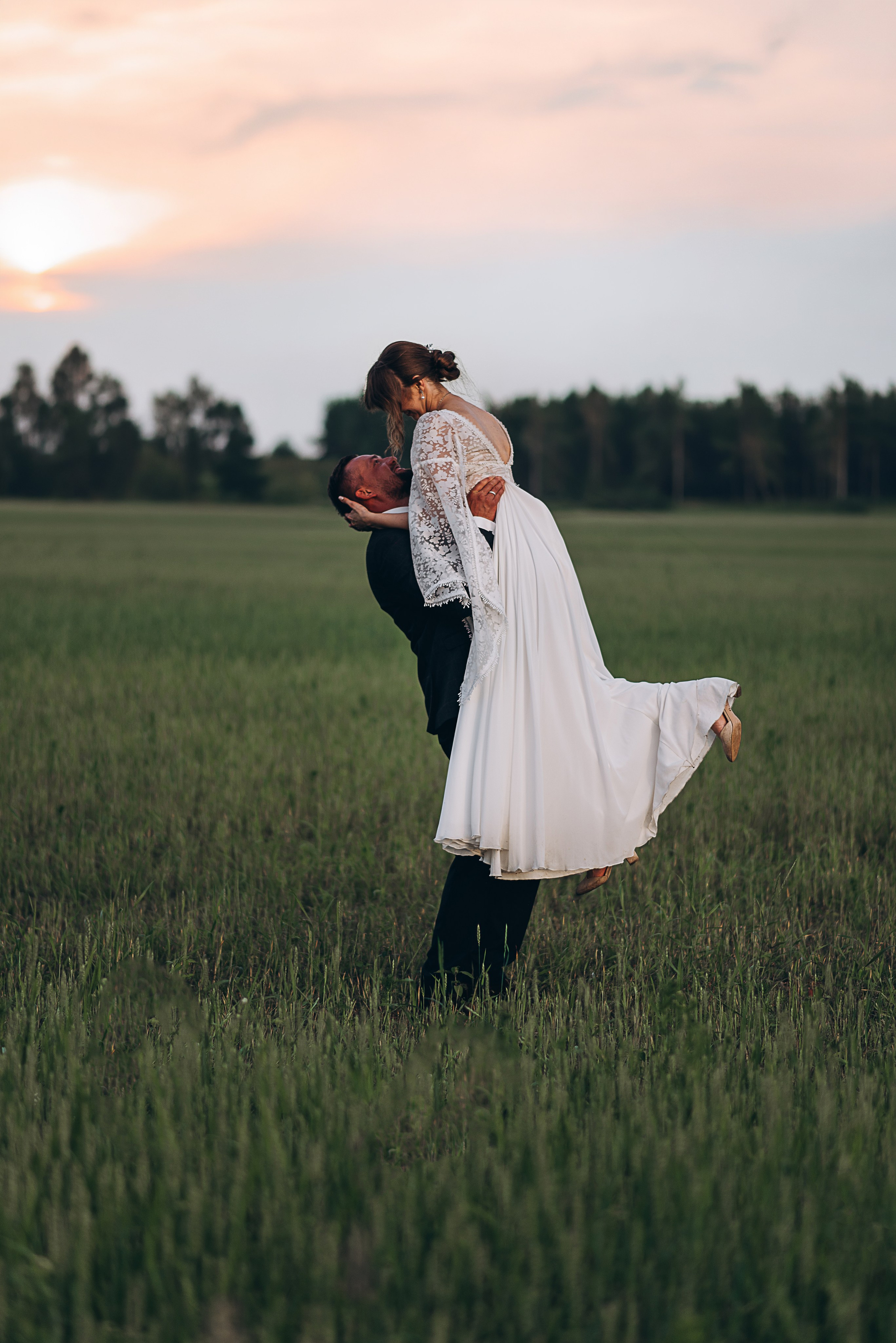 Edgars and Loreta. Jūlija Lazučonoka — kāzu un ģimenes fotogrāfe Rīgā un Jelgavā