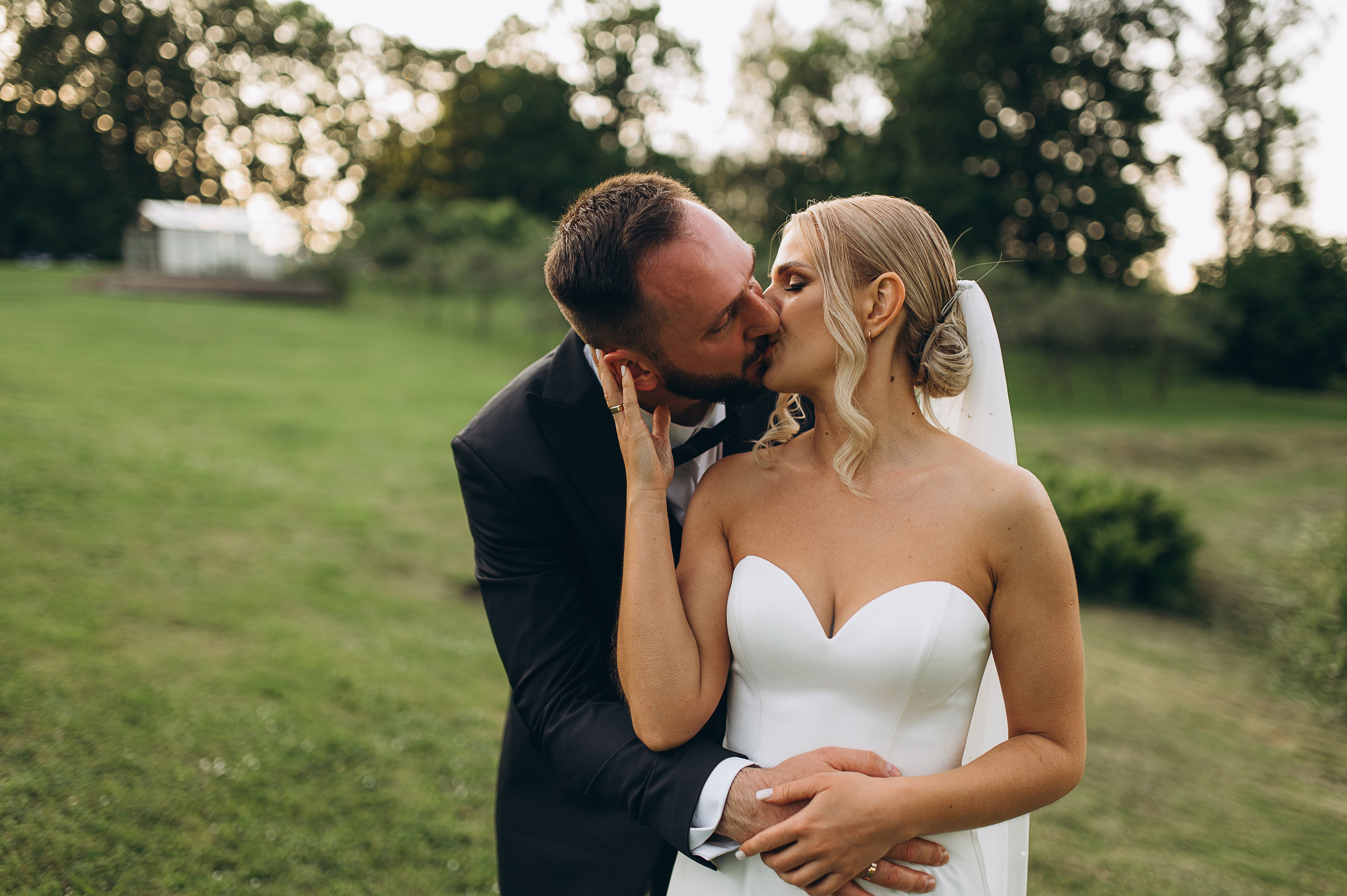 Maxim and Dinija. Jūlija Lazučonoka — kāzu un ģimenes fotogrāfe Rīgā un Jelgavā