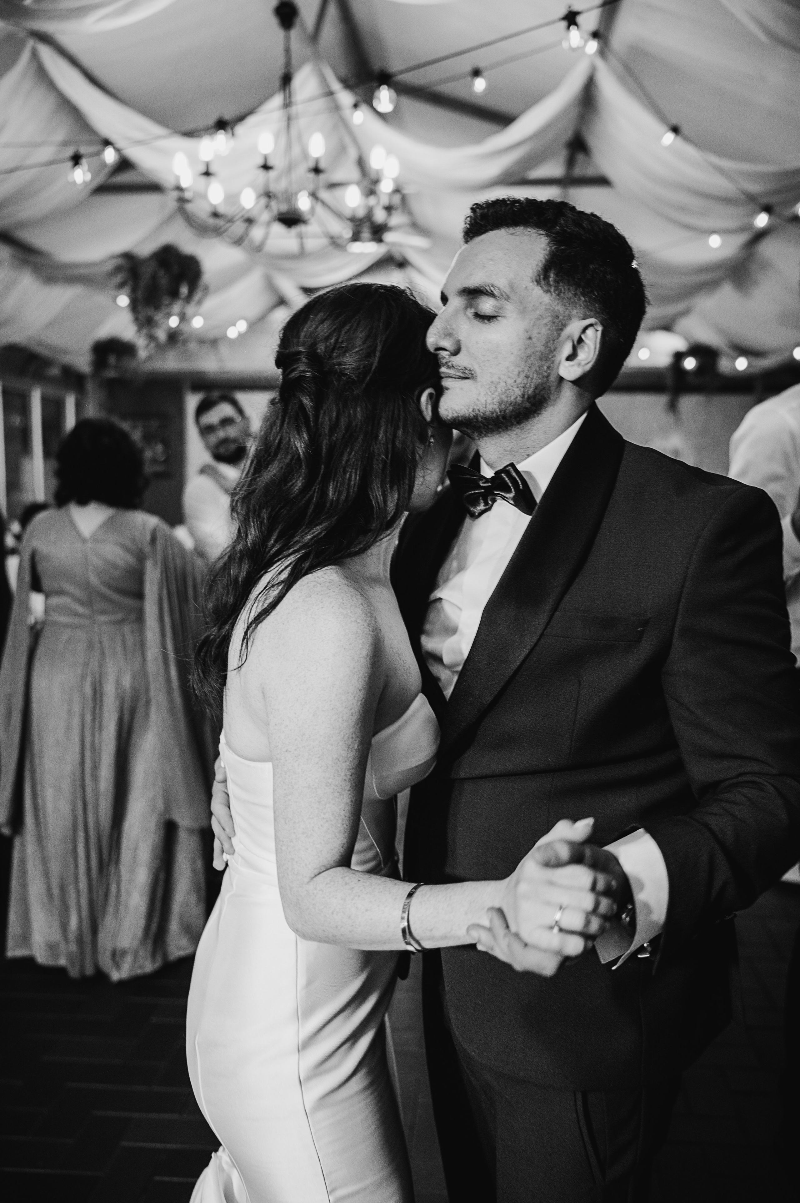 Alik And Elmira. Jūlija Lazučonoka — kāzu un ģimenes fotogrāfe Rīgā un Jelgavā