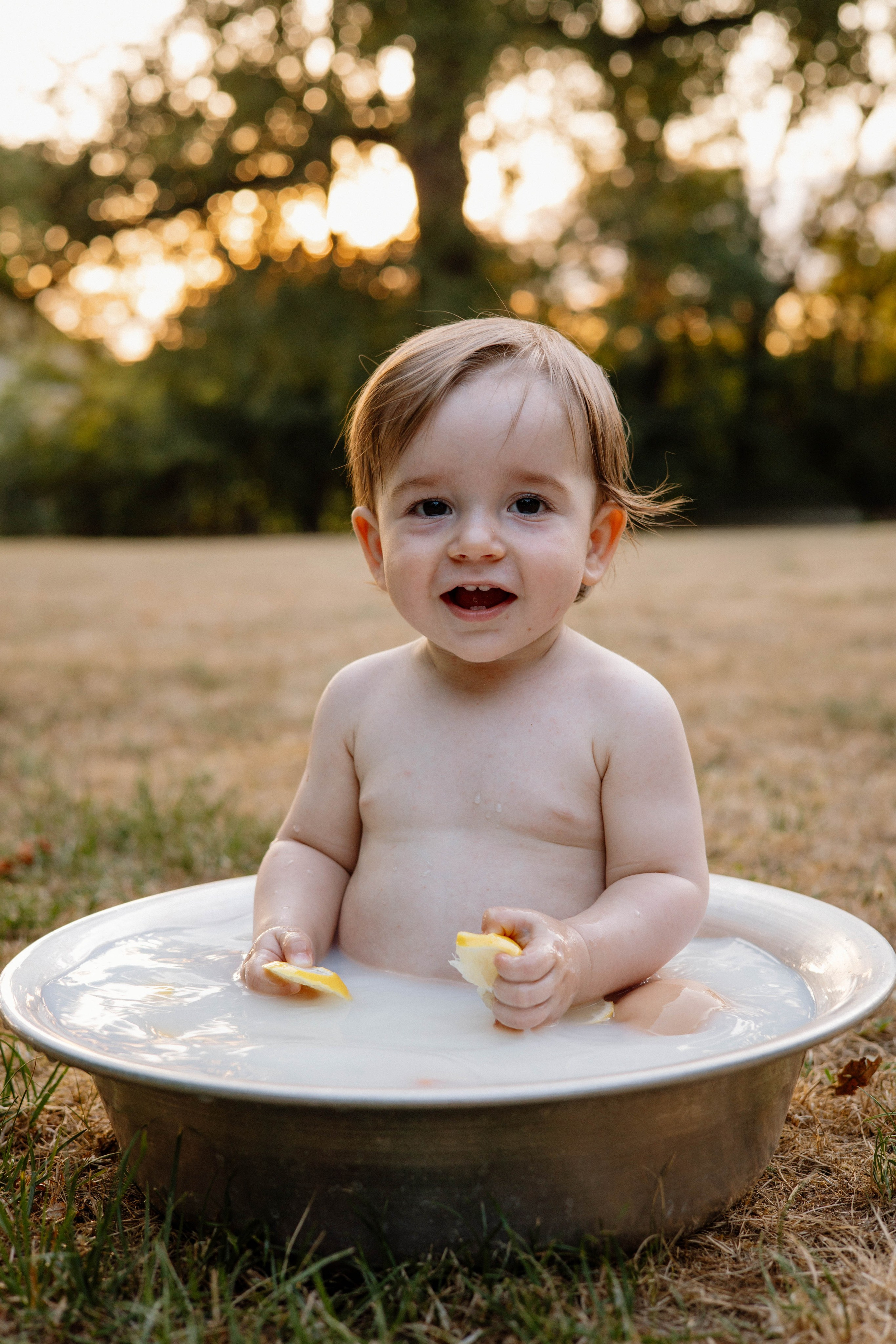 Smash Cake Photography. Family and Wedding Photographer