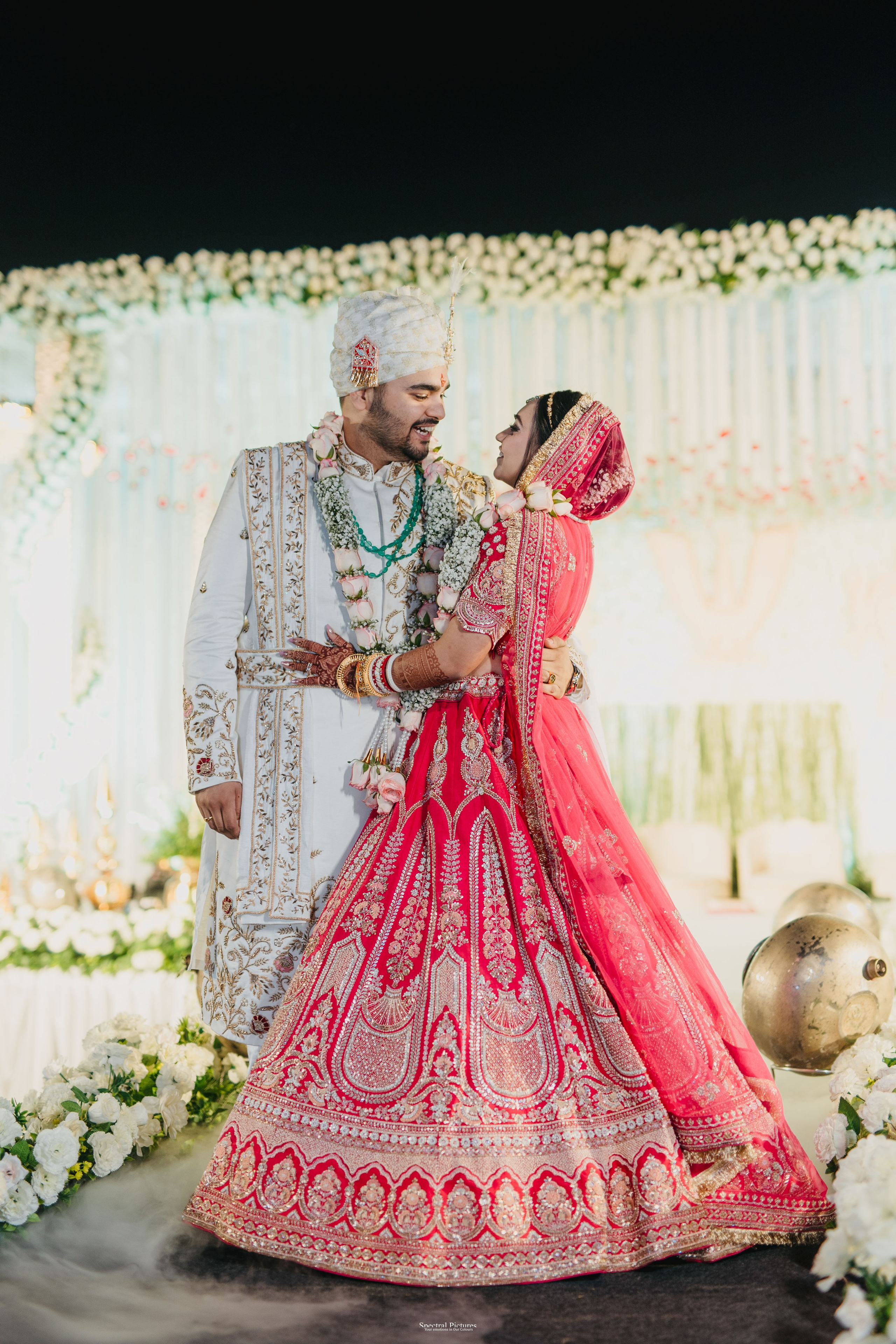 #ADIकीAESHहै