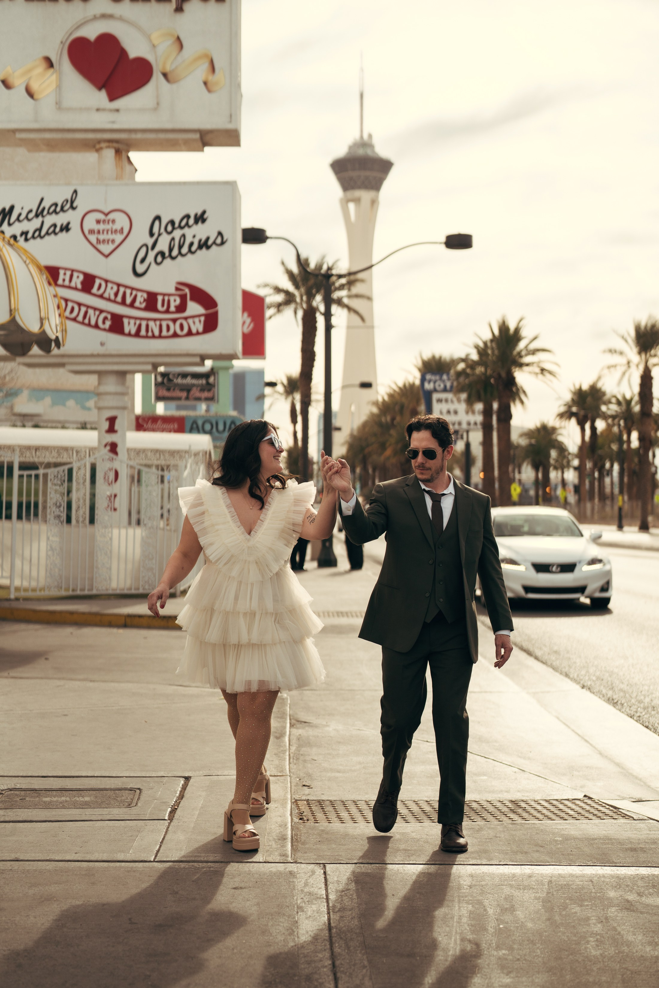 Grace&Jesse. Wedding & elopement photographer Viktoriya Kravtsov. Las Vegas