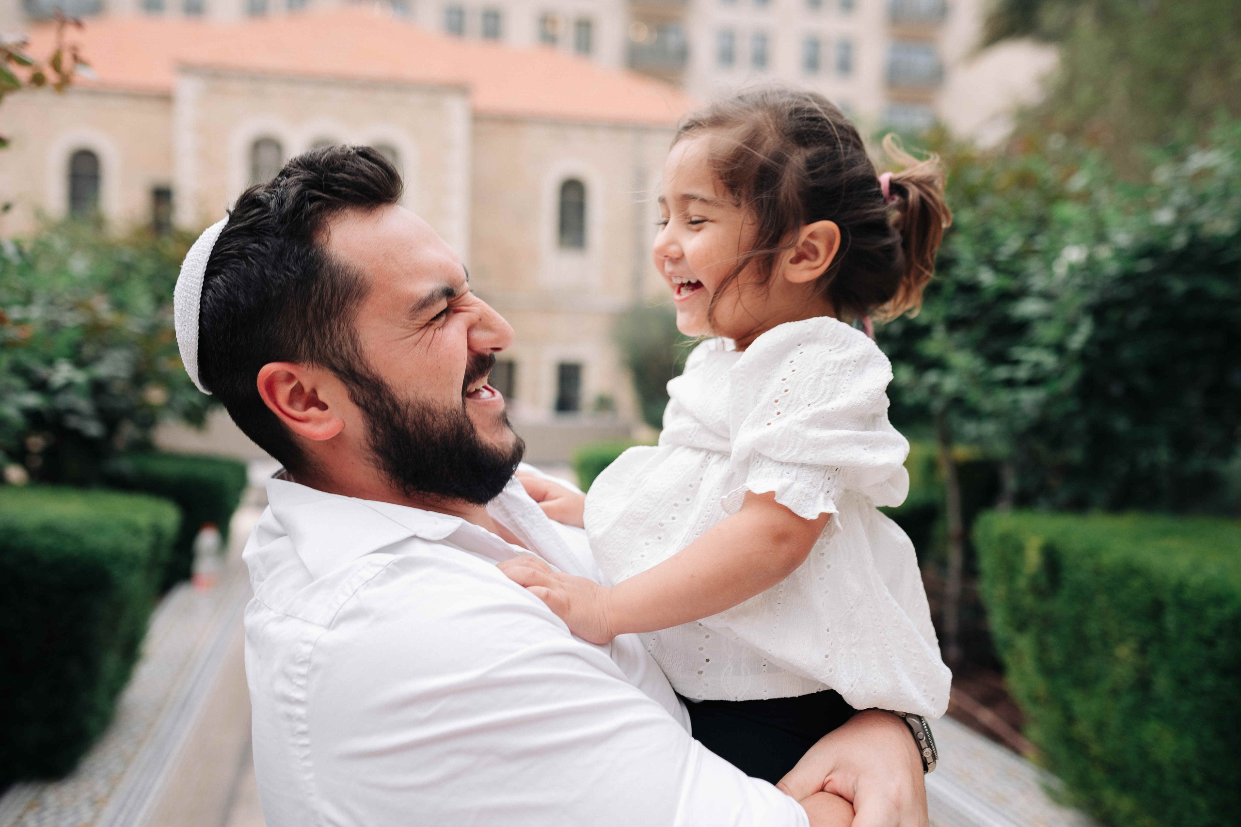EXPECTING A BABY, JERUSALEM. PHOTOGRAPHER IN ISRAEL