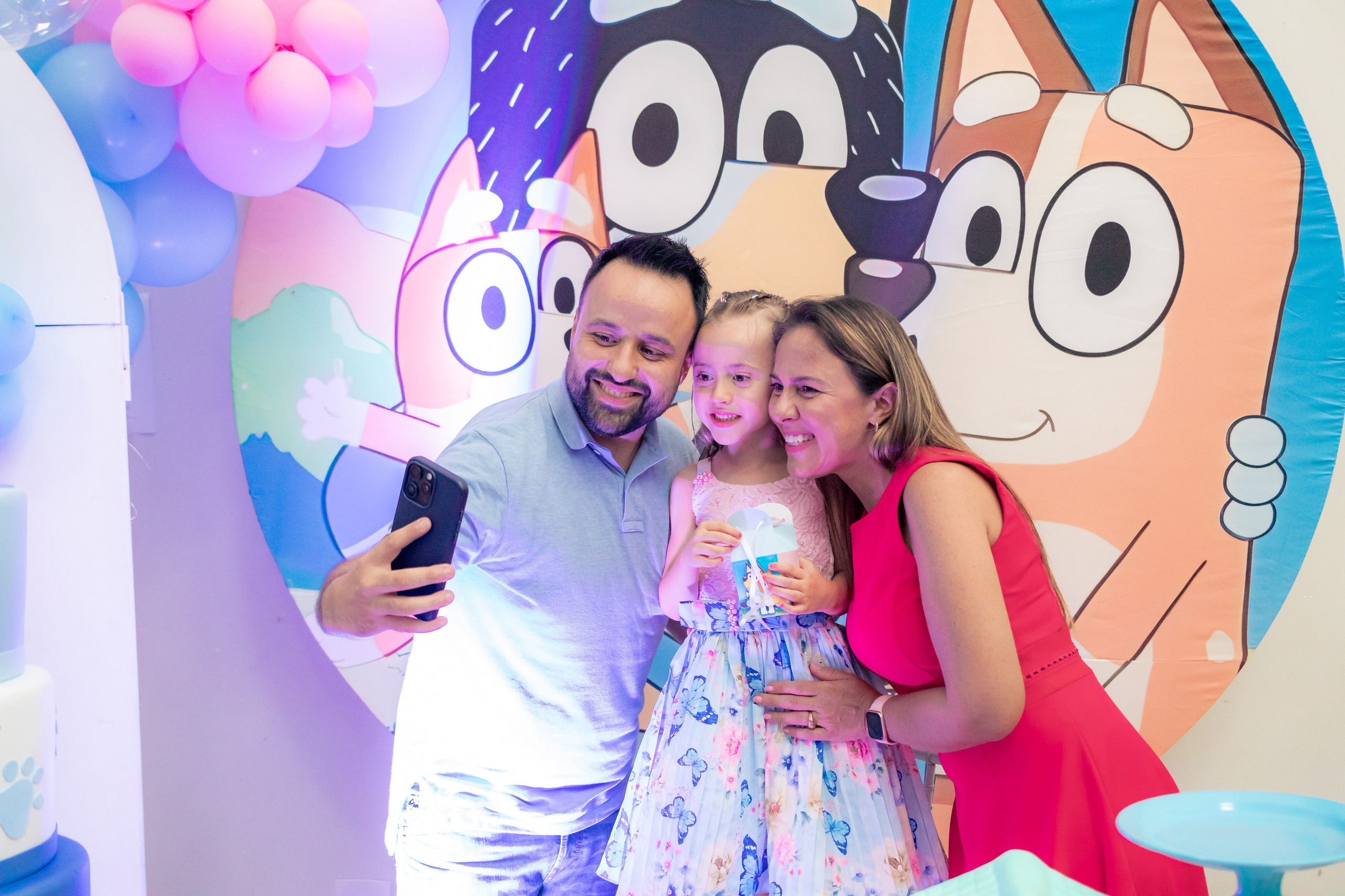 Alice — Aniversário 6 anos. Principal