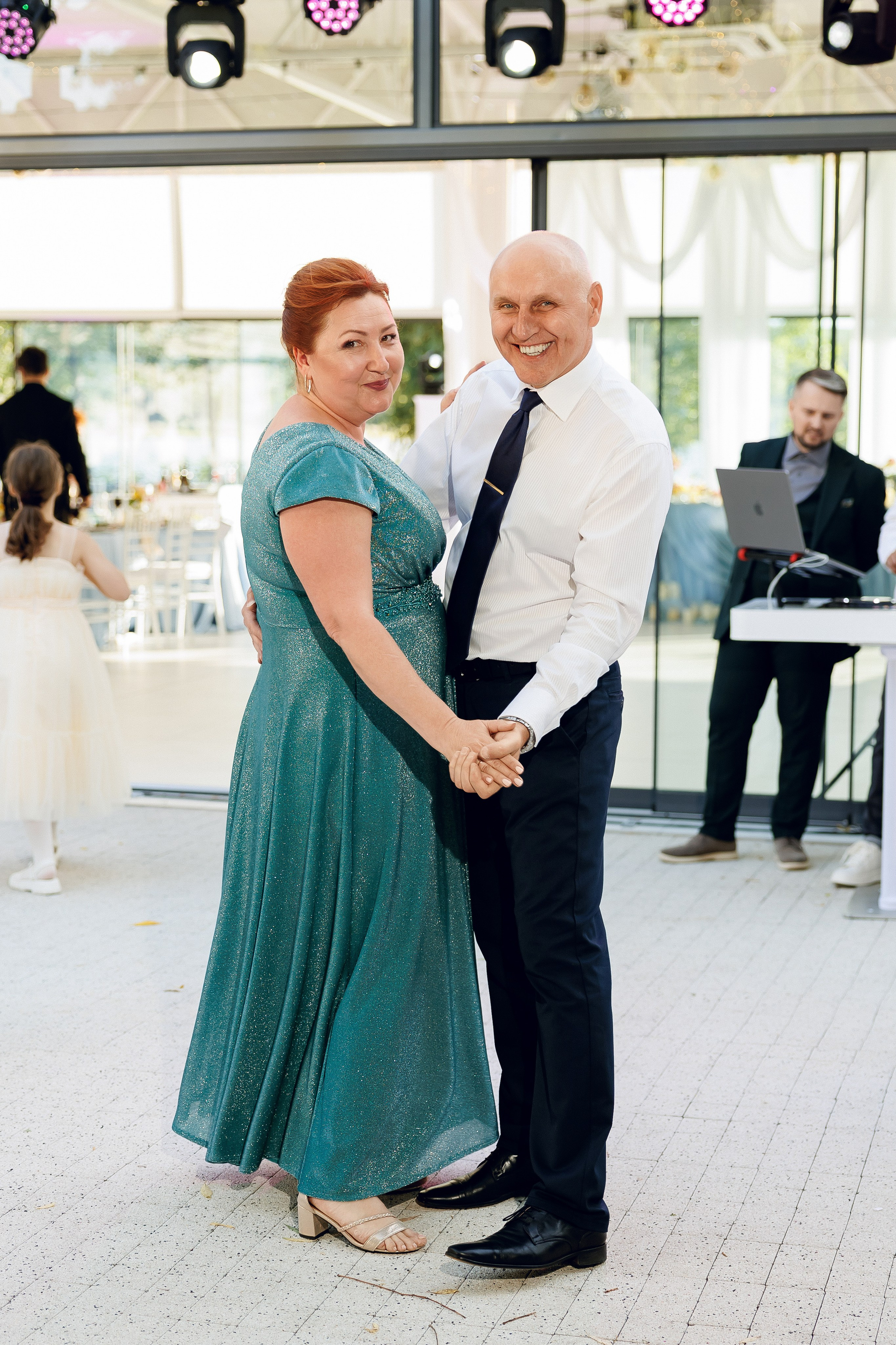 Florin & Corina — Complexul Turistic Costesti — Wedding Day. Servicii Foto și Video 067188353