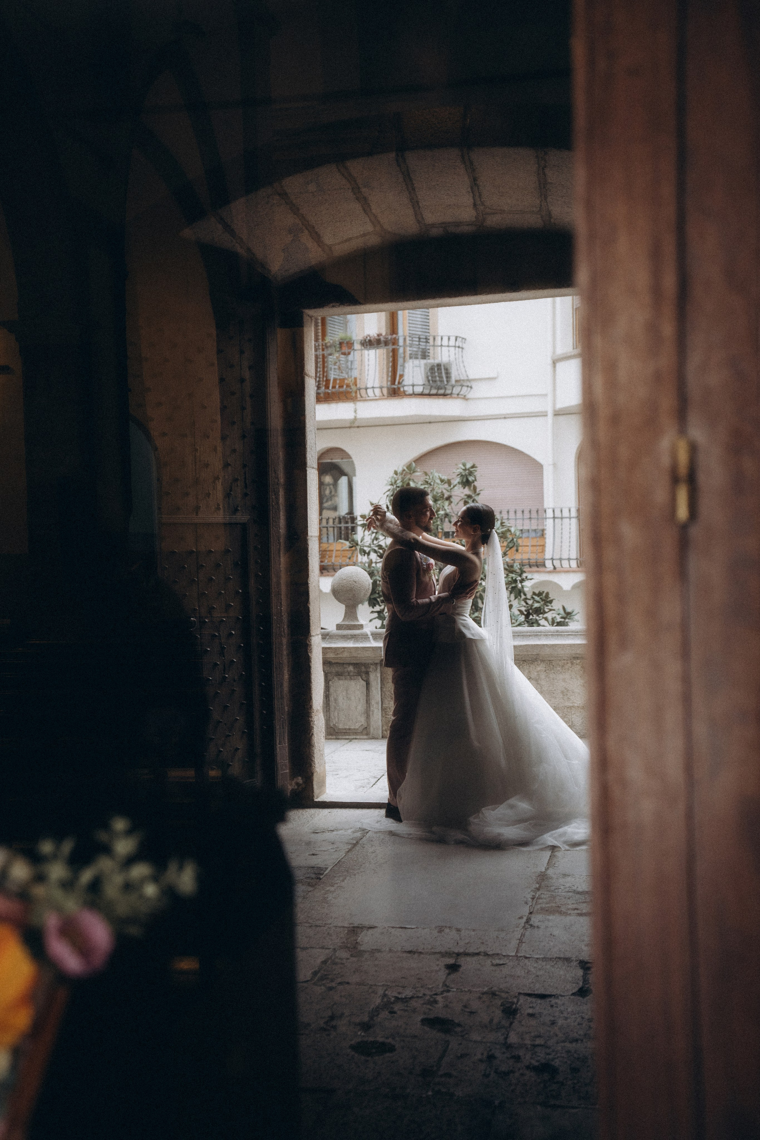 Dana & Alex. Rural Can Jaques. Paola wedding photographer / videographer in Barcelona