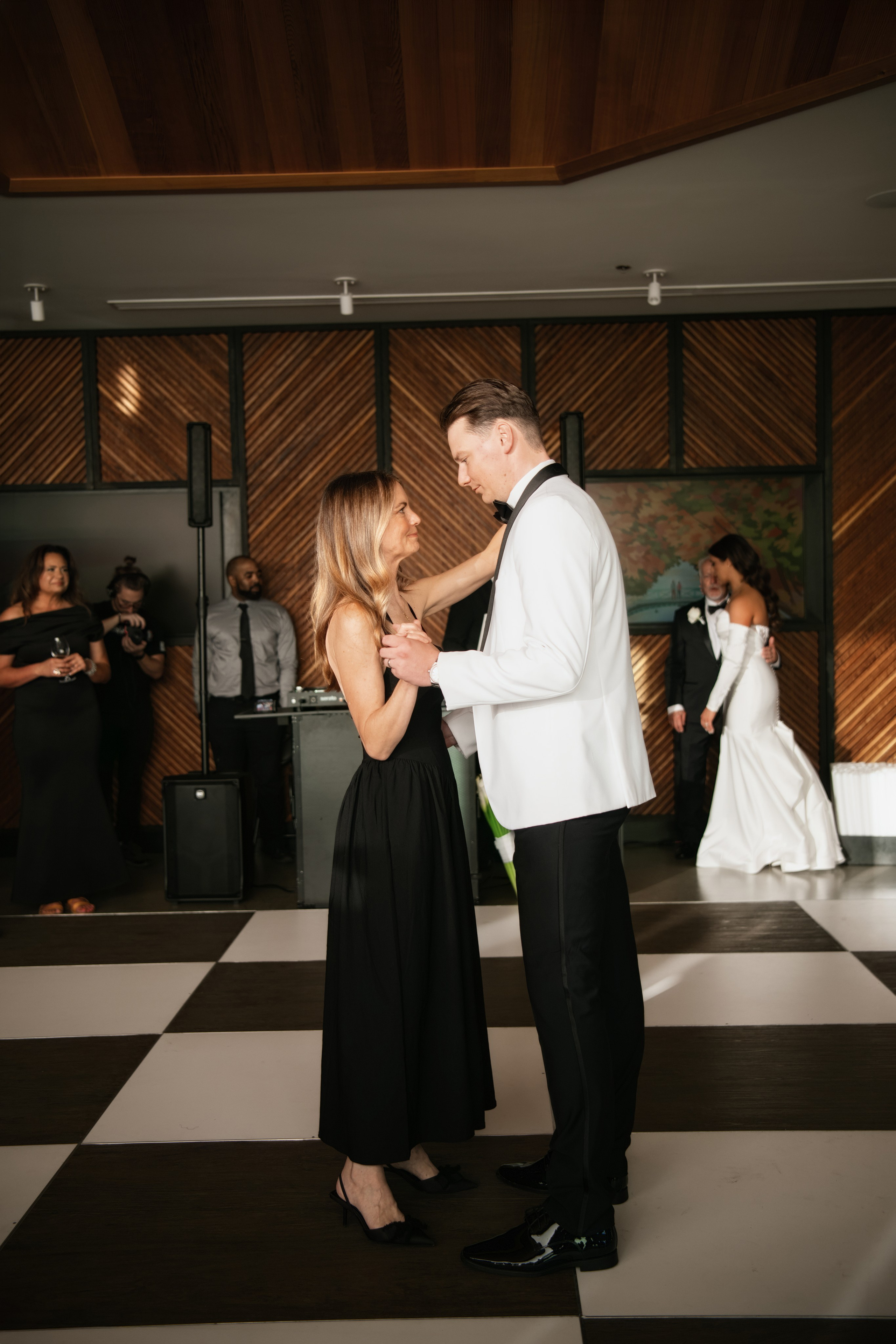 Z&M. Alena Tau | Wedding & Family Photographer Vancouver WA and Portland OR