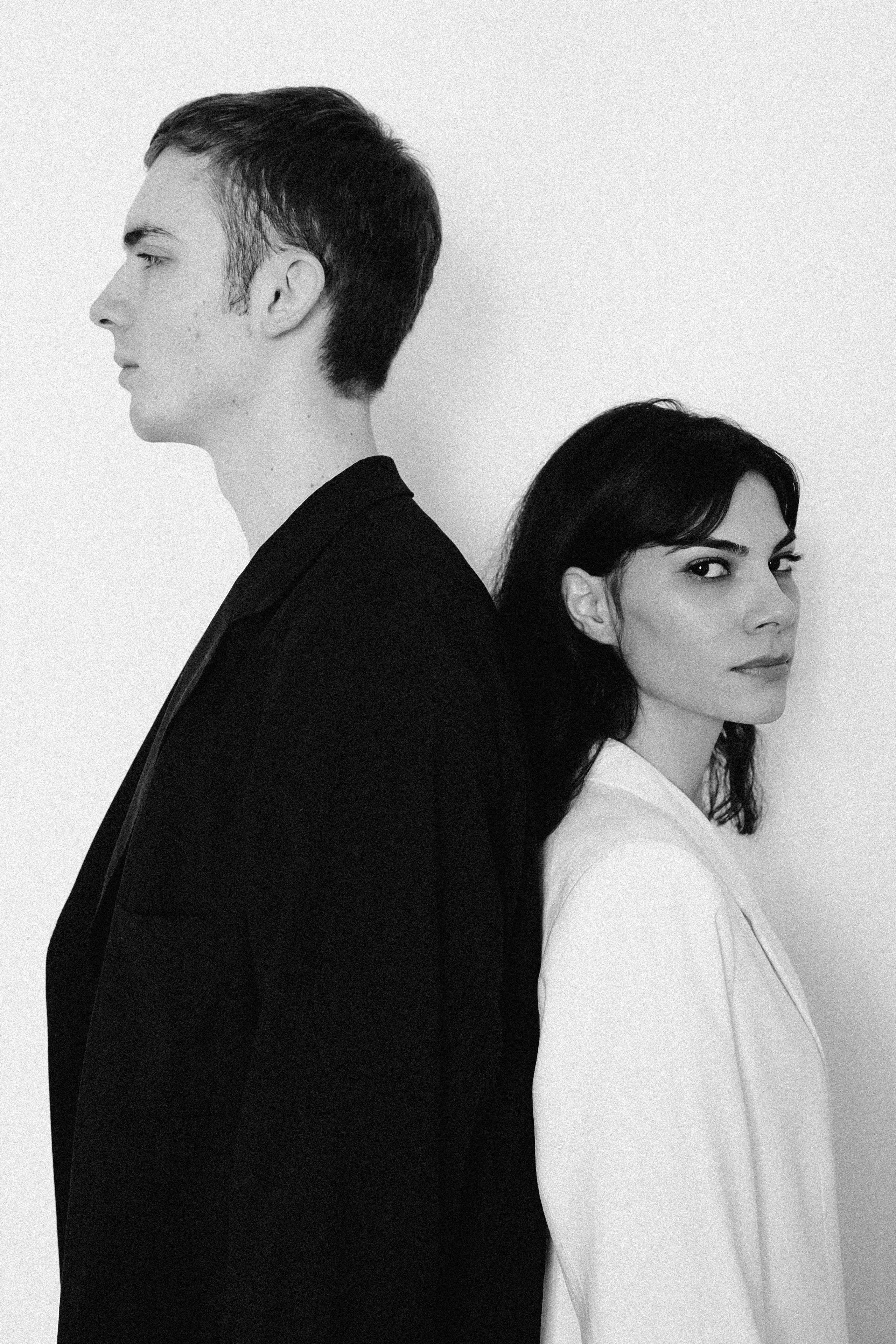 Koncept: černo-bílý portrét. Fotograf Teplice // Alexandra Ribola