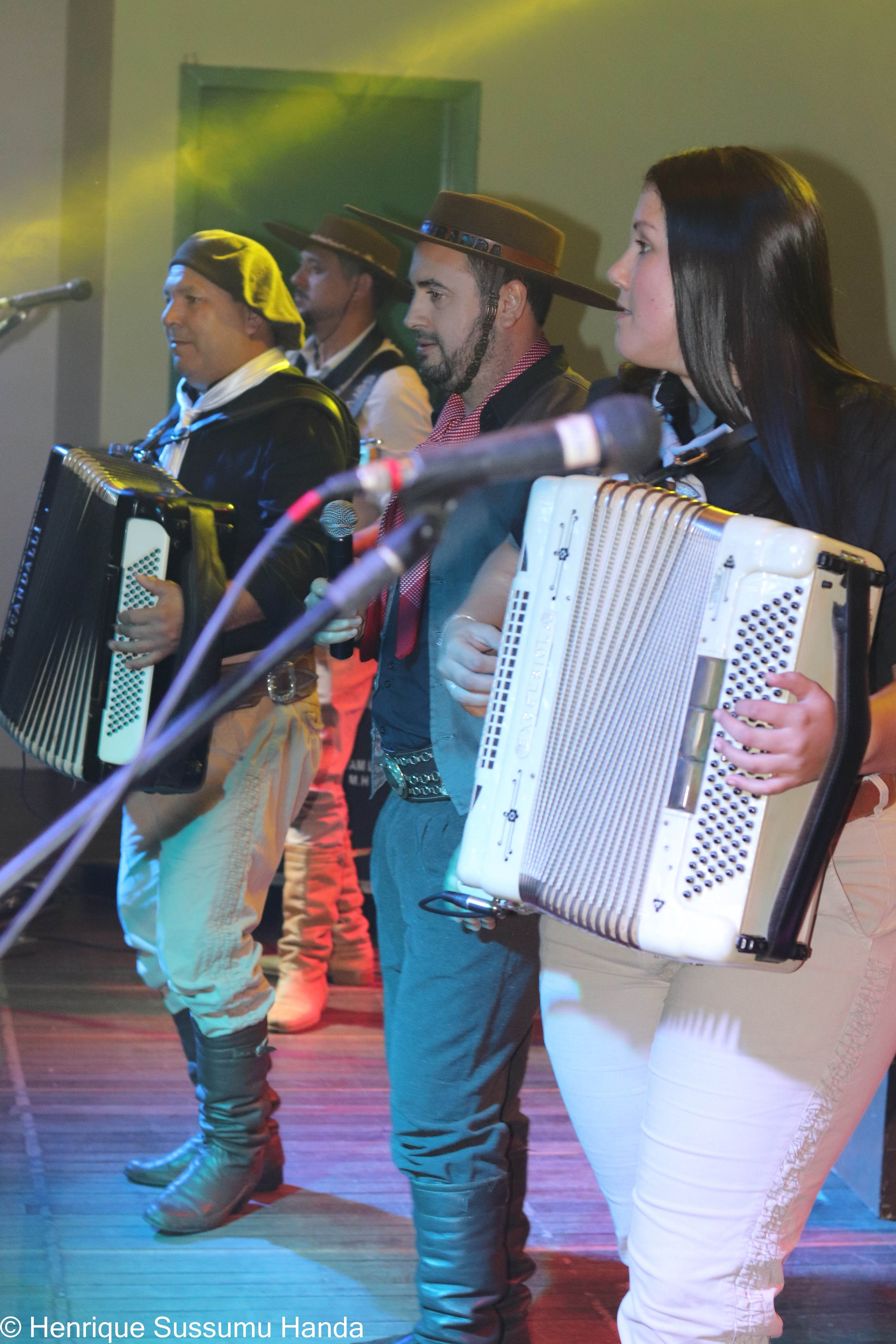 Formatura Curso de Dança Inovação Campeira. Handa Produções