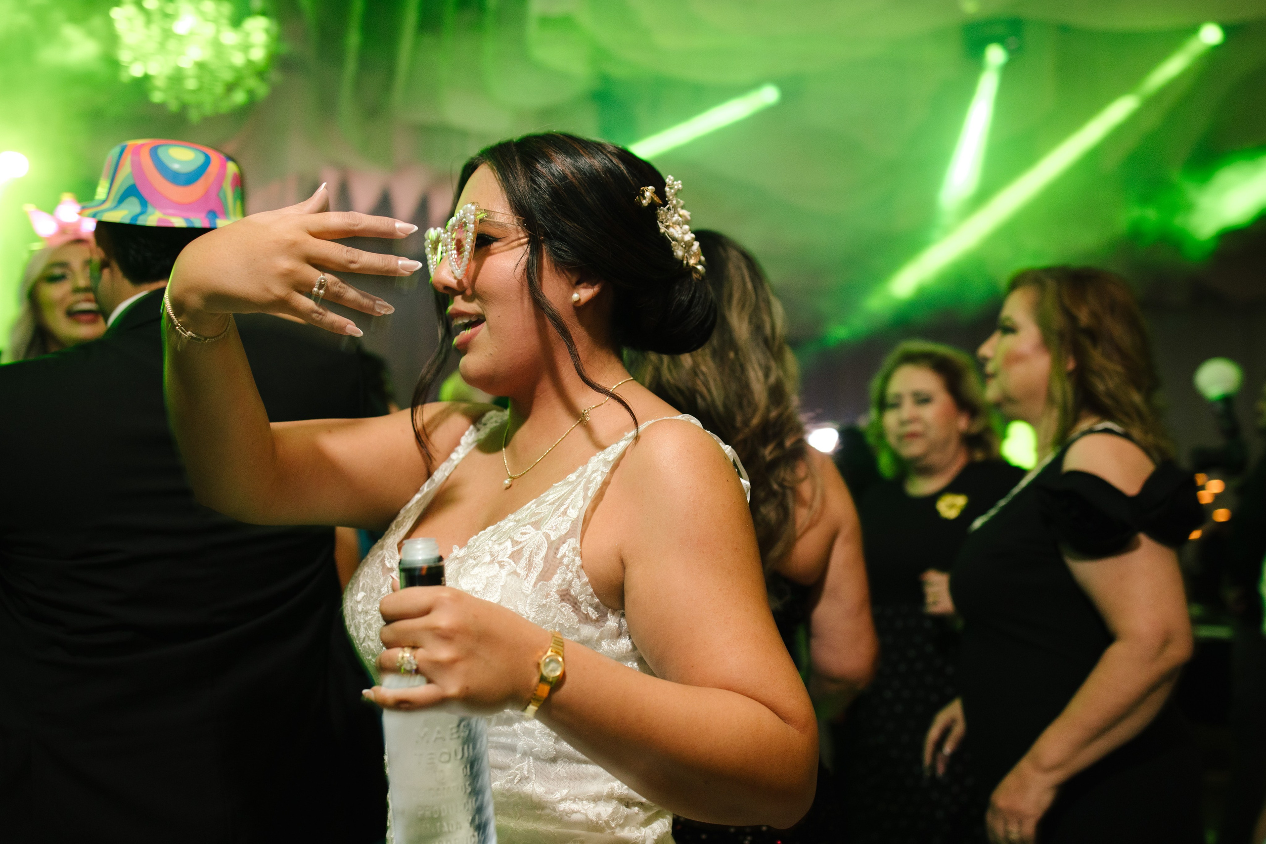 Alejandra y Salvador. Principal