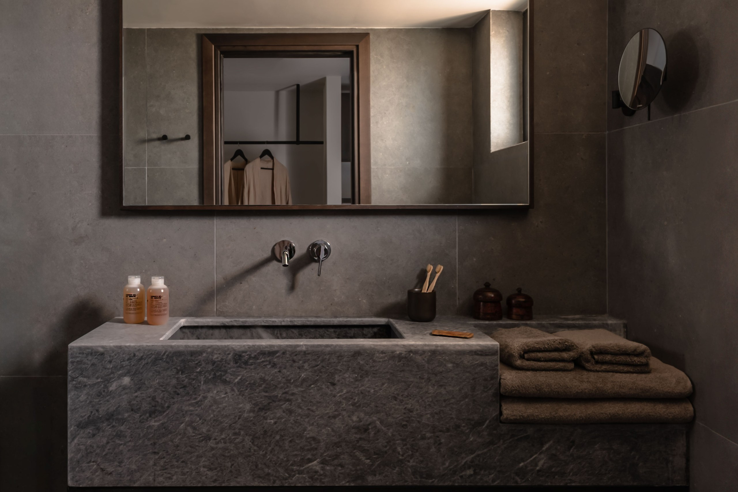 Kolympia. Photo & Videos