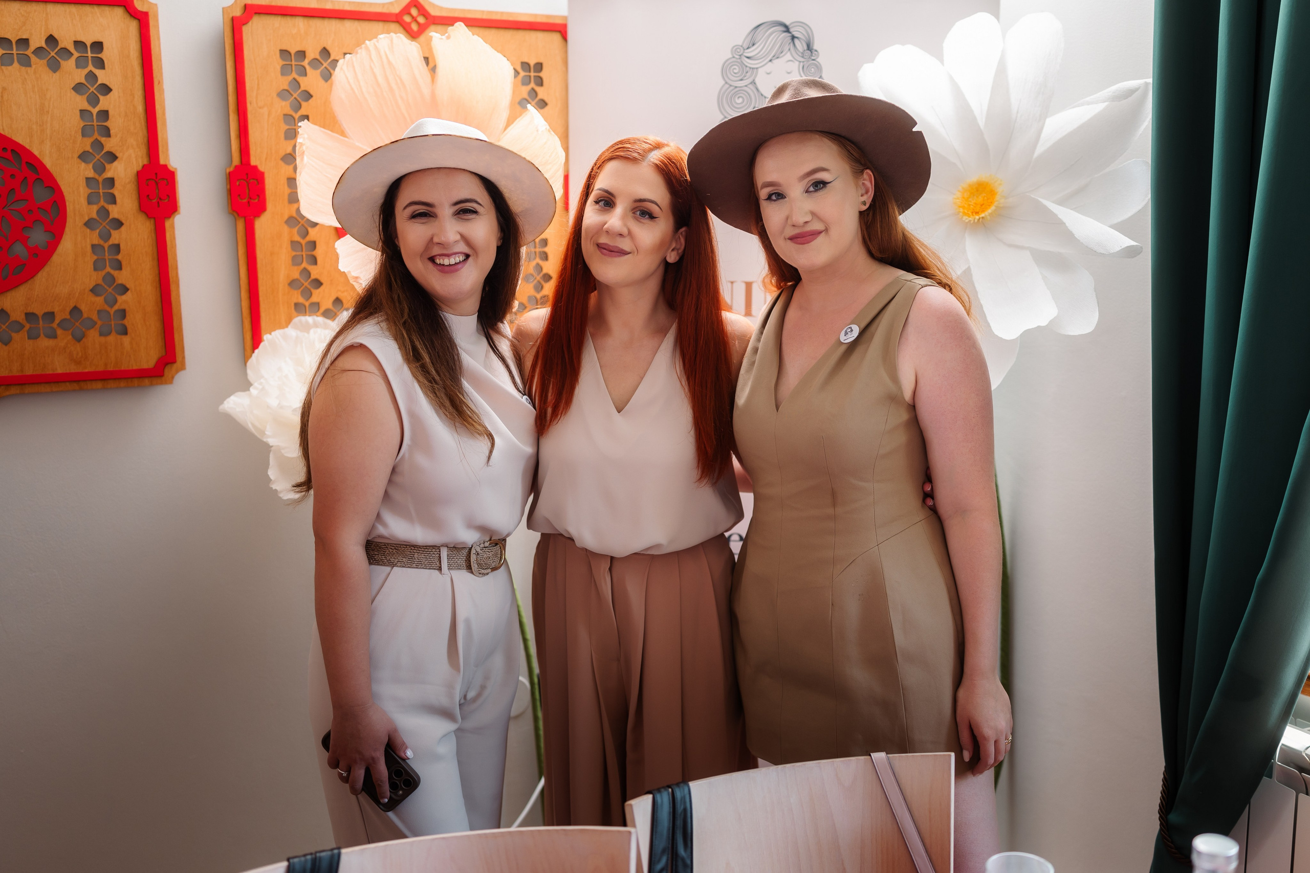 Glow Mom 2. Marius Ciocan