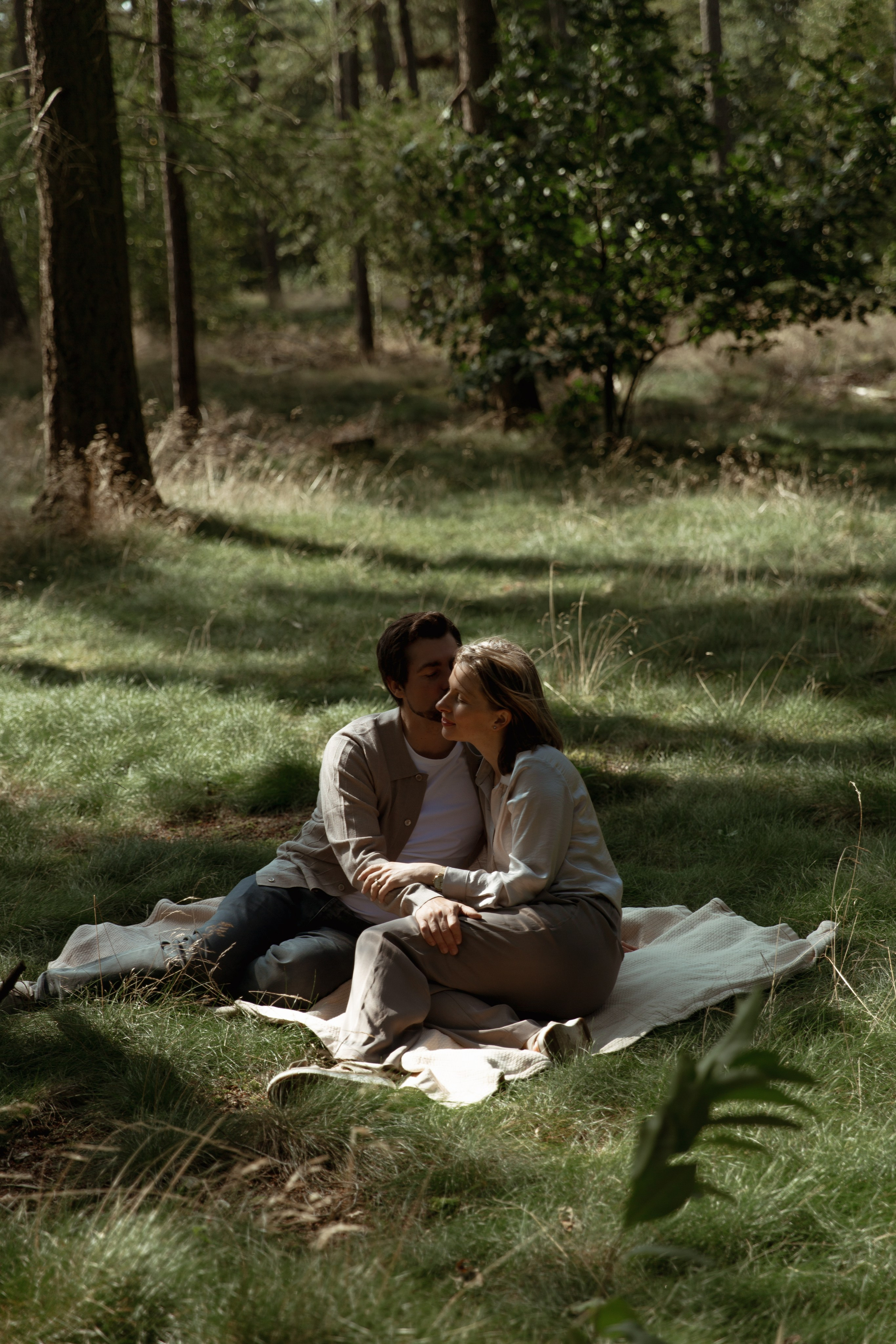 Семья из четырех, фотосессия в лесу. True self