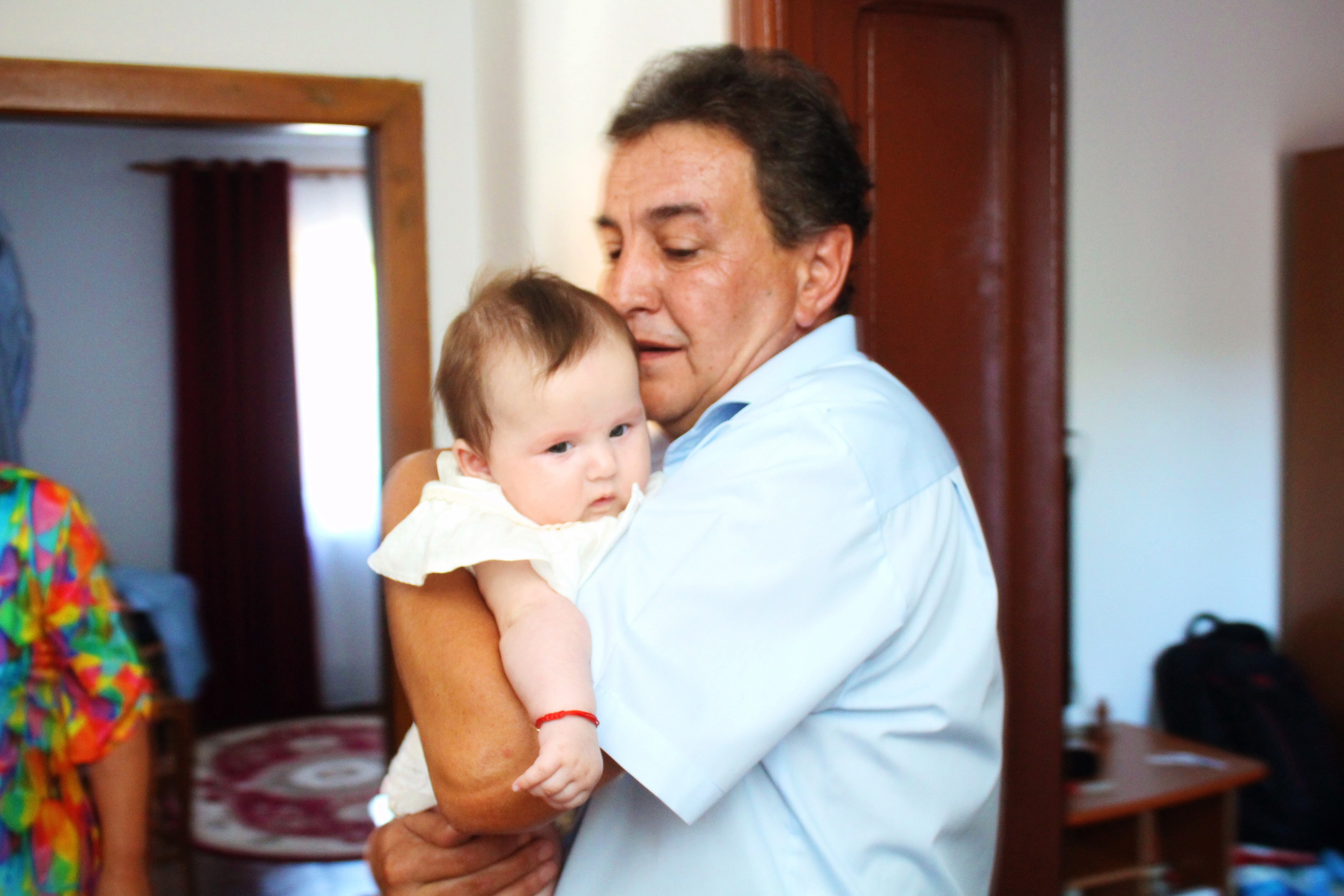 BYZO MEDIA. PETRU BYZO - family and children photographer in ROMANIA