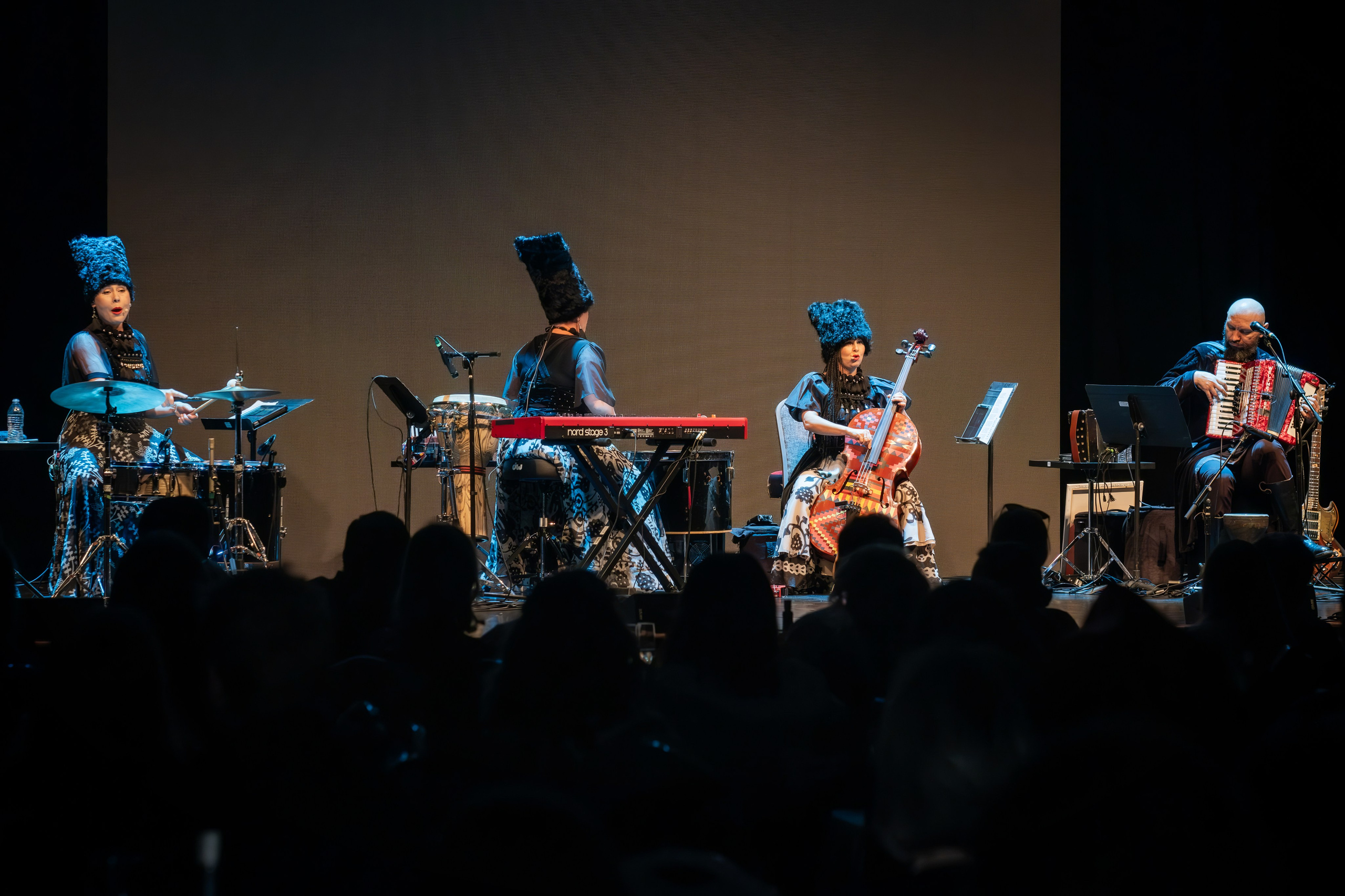 DAKHA BRAKHA. Reportage concert portrait photography in the San Francisco Bay Area