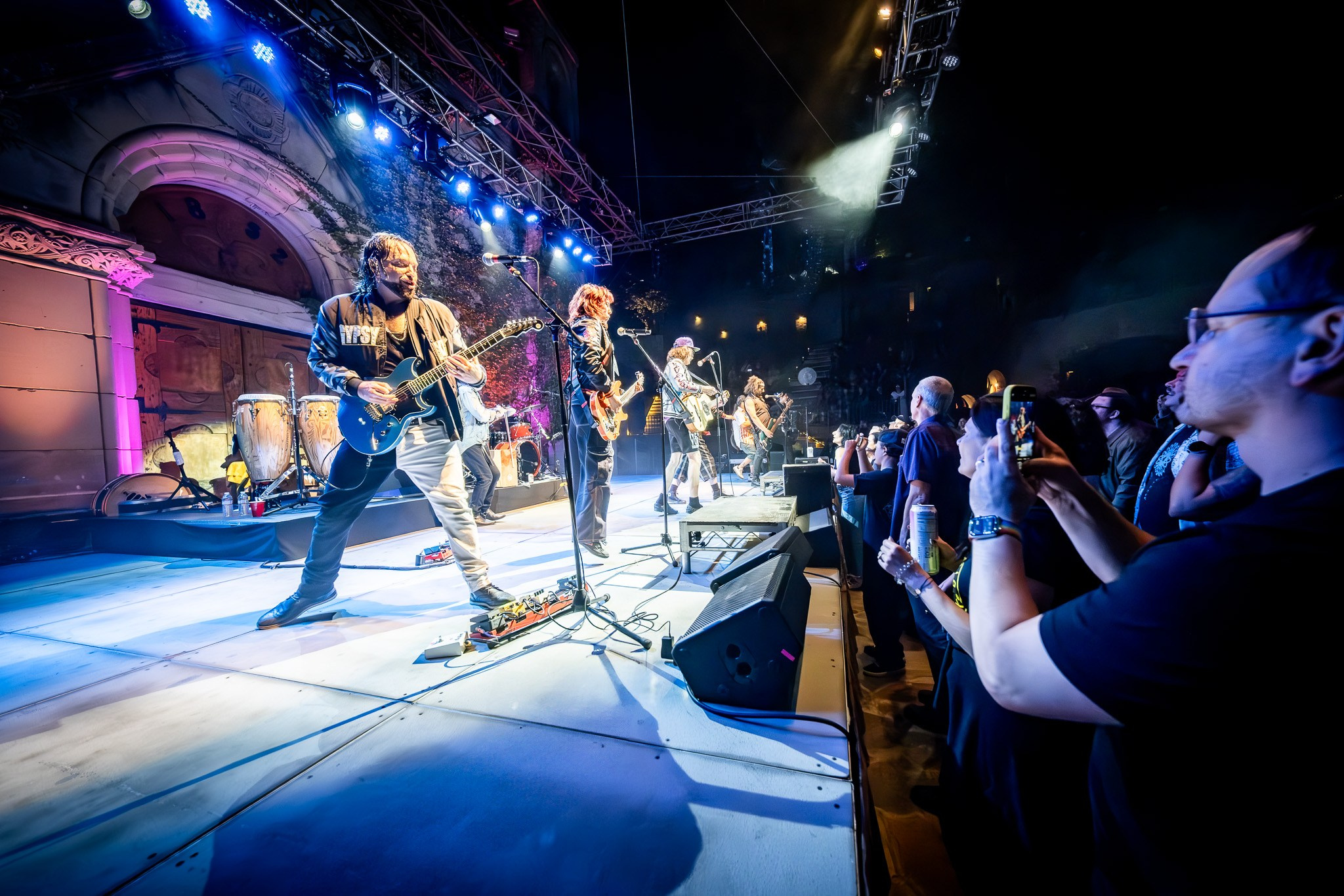 GOGOL BORDELLO / SARATOGA / CA. Reportage concert portrait photography in the San Francisco Bay Area