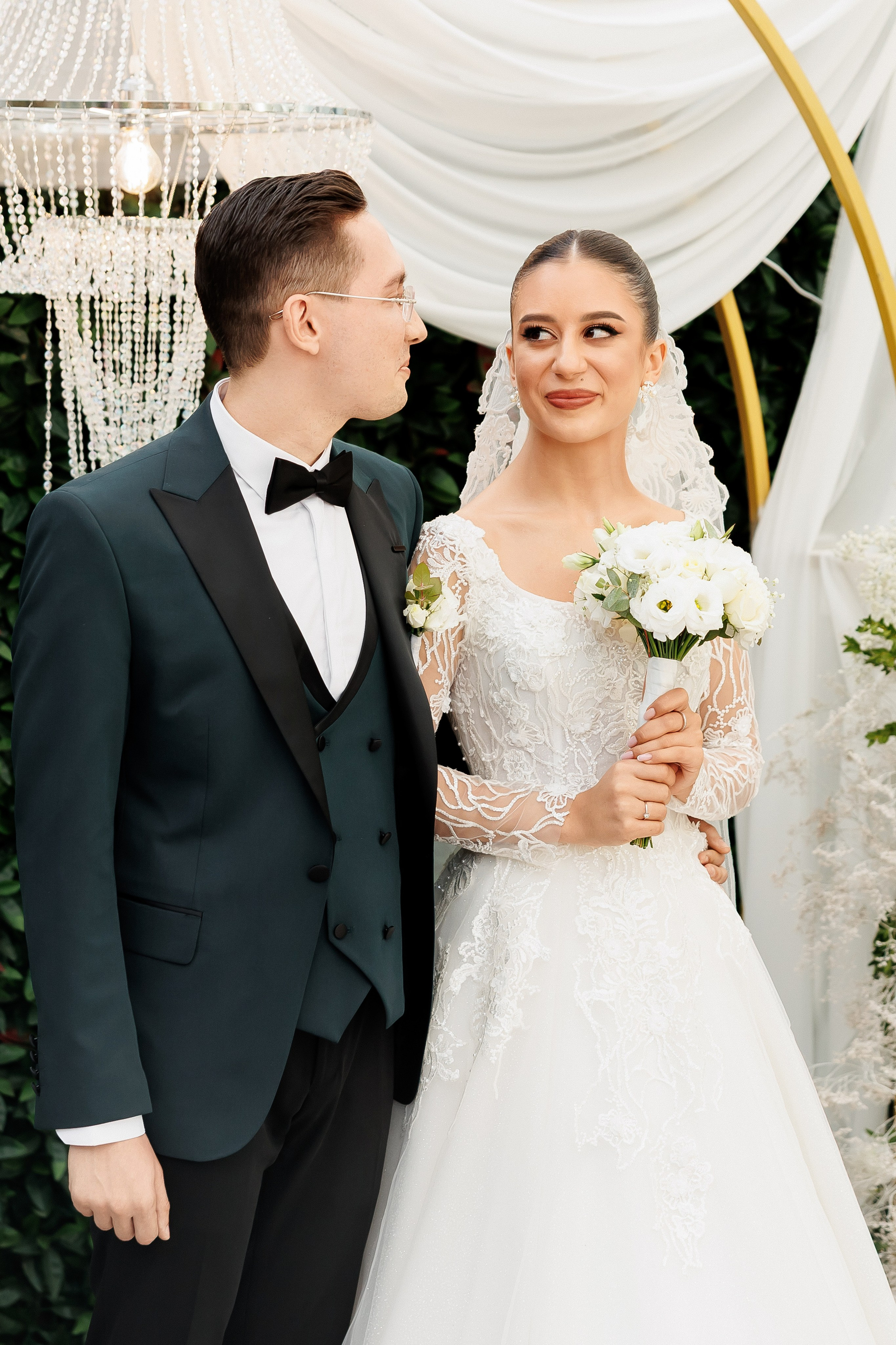 Serghei & Erica — Queen Residence. Servicii Foto și Video 067188353