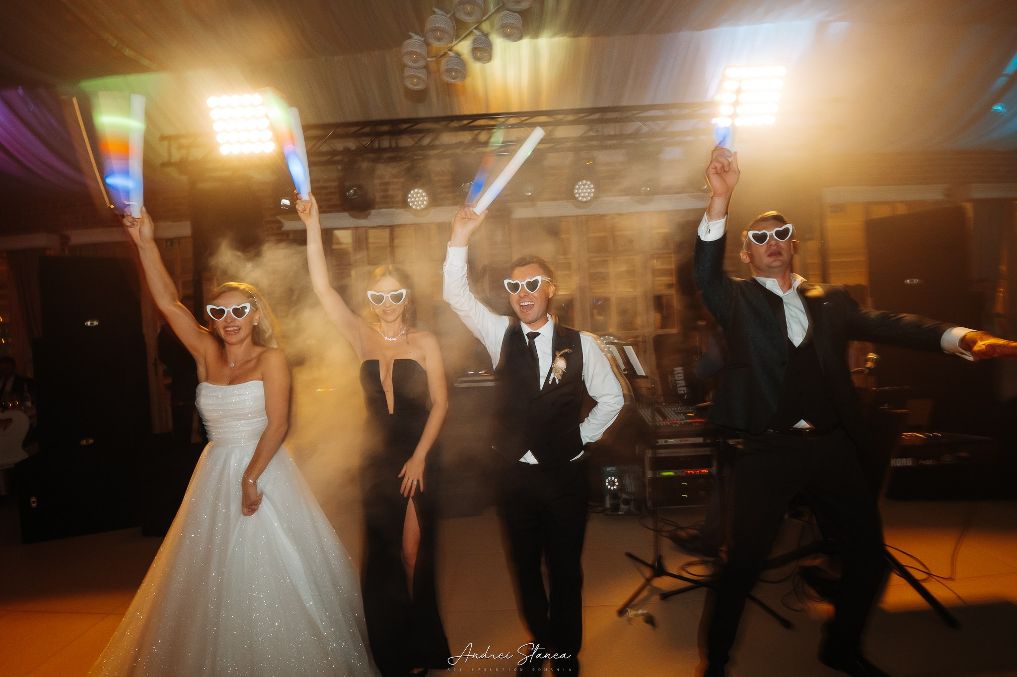 Vio & Adi. Andrei Stanea